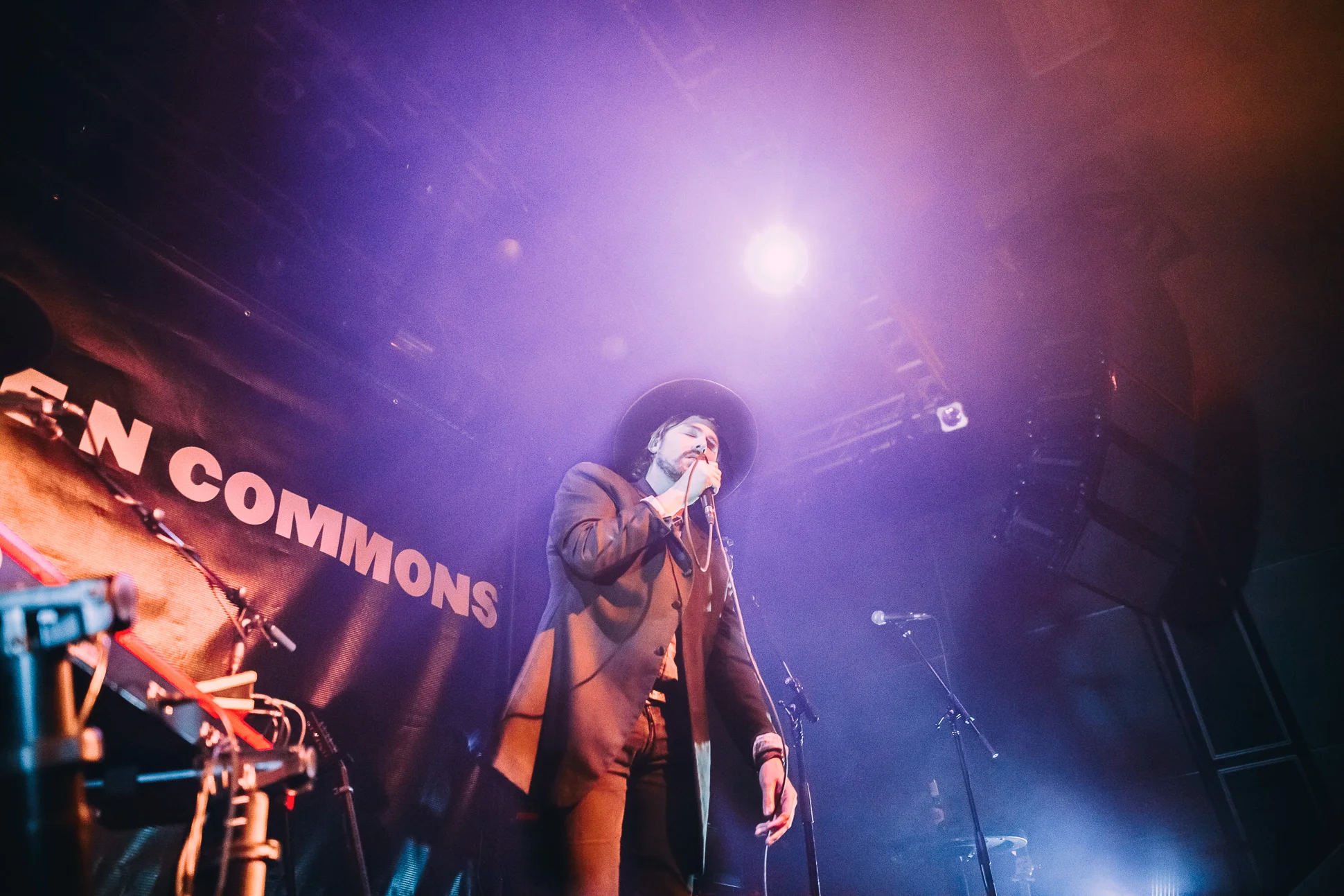 JamieNCommons-VENUE-19-01-2019-Vancouver-13.jpg