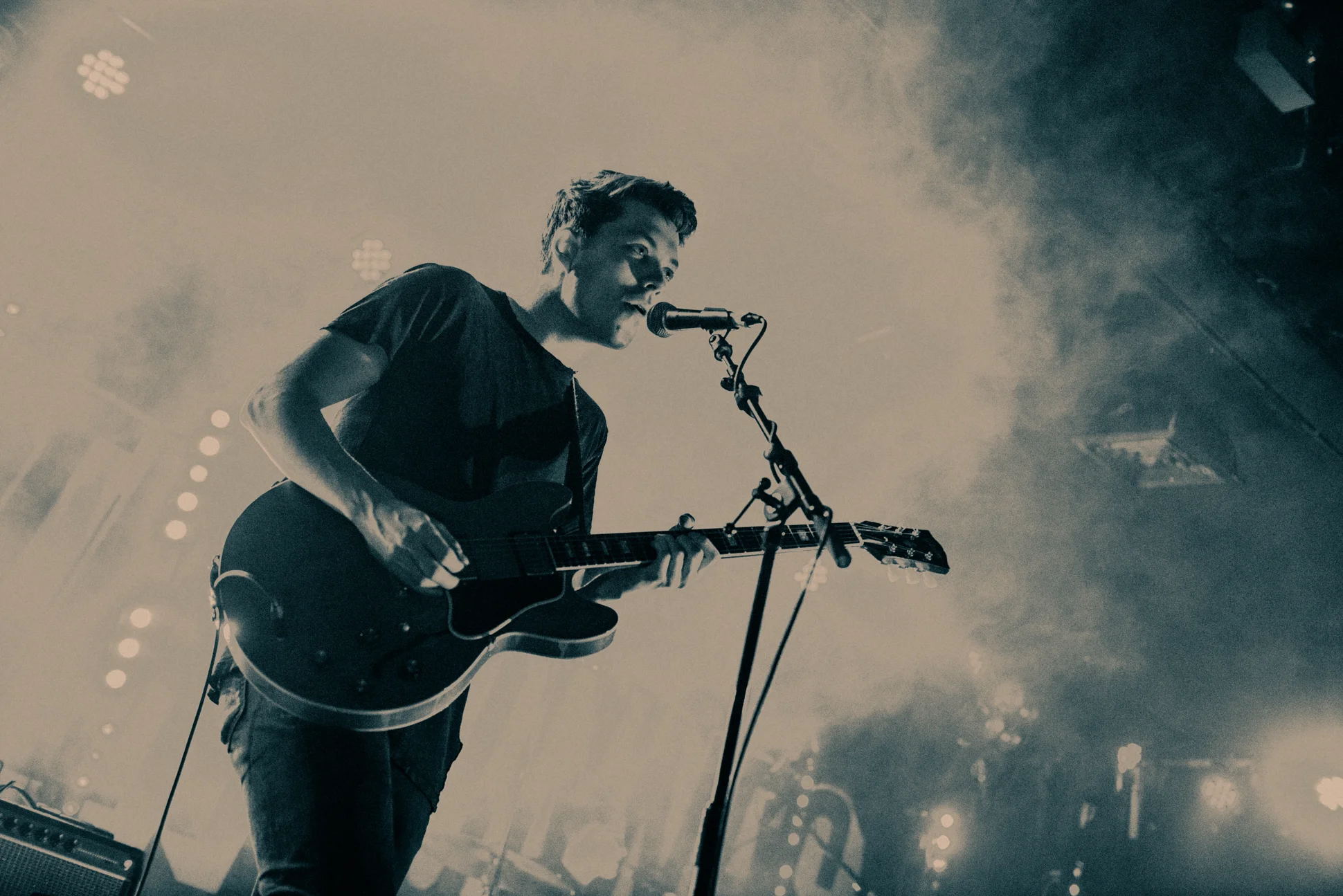 Ten Tonnes-8.jpg