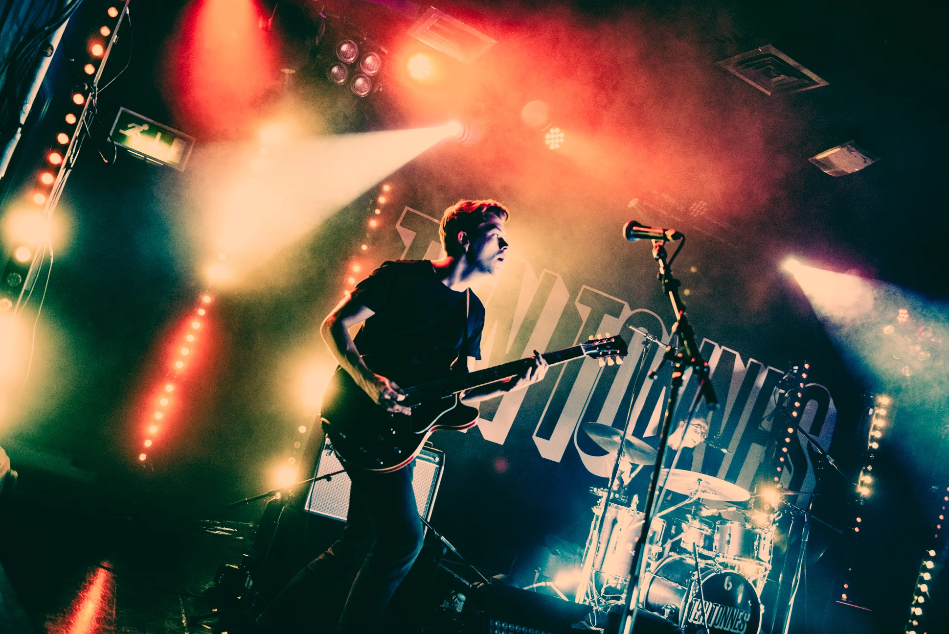 Ten Tonnes-9.jpg