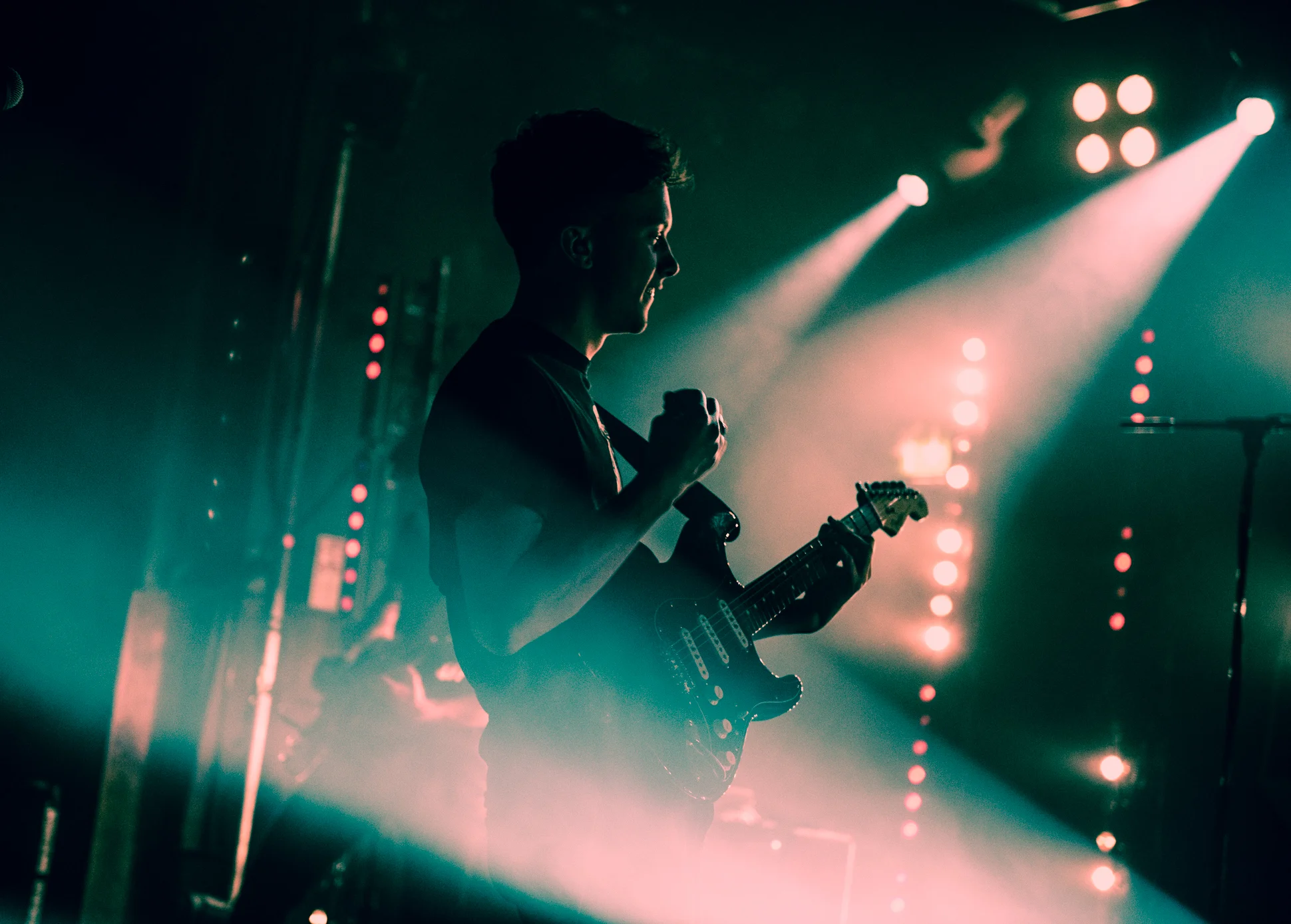 Ten Tonnes-3.jpg