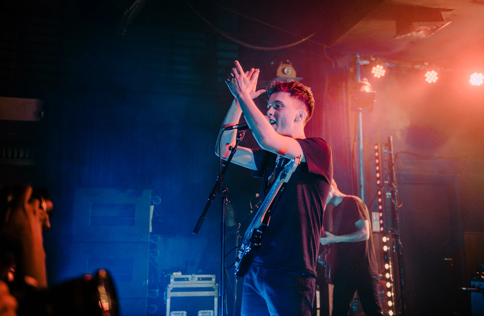 Ten Tonnes-4.jpg