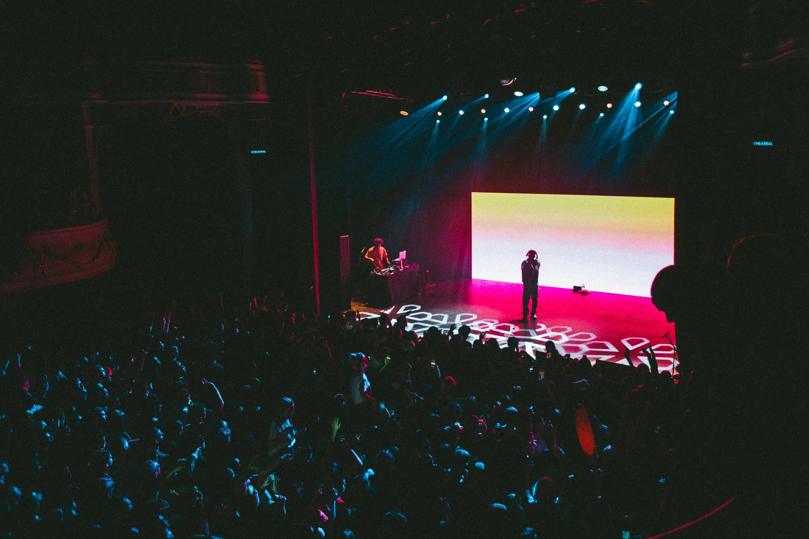 Amine - Shepherds Bush Empire - 16-02-19-85.jpg