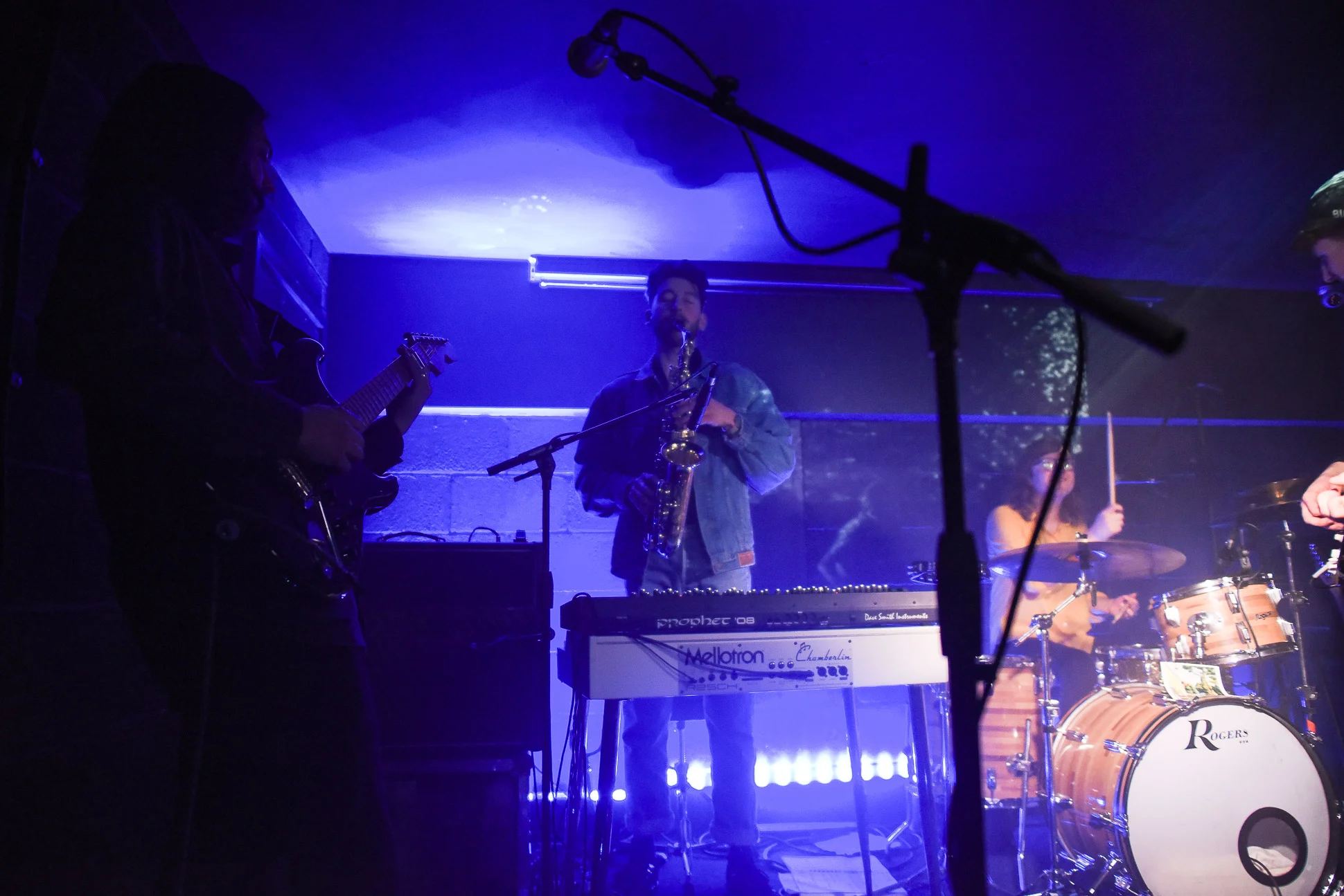 Willie J Healey - YES - Manchester - 20-2-19-29.jpg