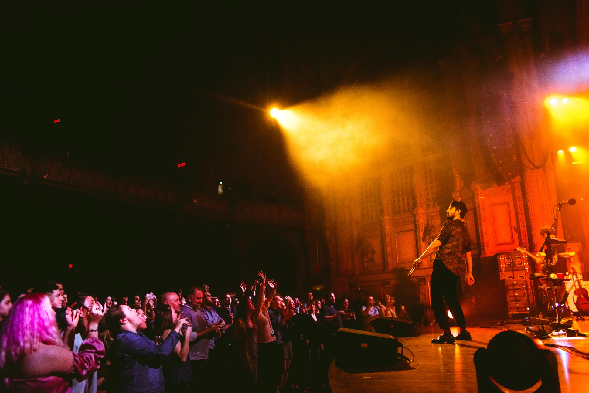 YoungTheGiant-Orpheum-04-03-2019-Vancouver-05.jpg