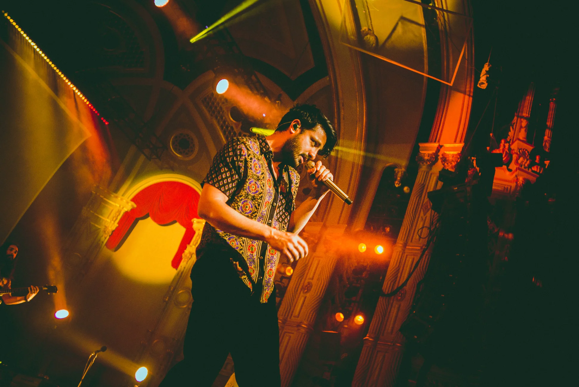 YoungTheGiant-Orpheum-04-03-2019-Vancouver-14.jpg