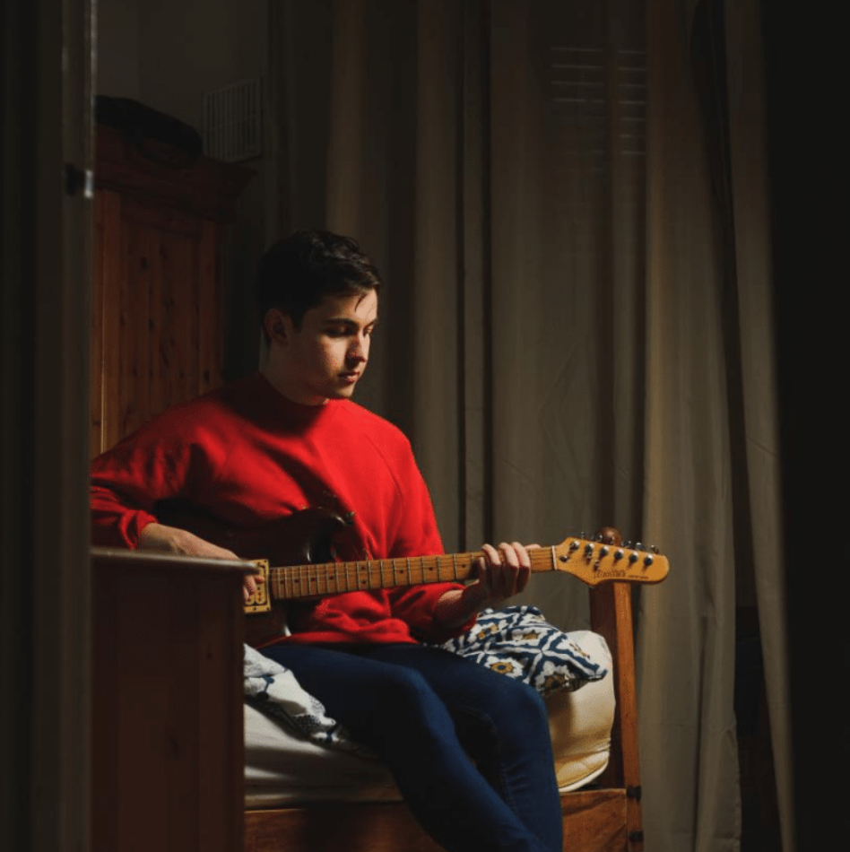 Premiere: Callum Pitt - 'Rabbits' and 'Away From The Rousing Parade' (Live Sessions)