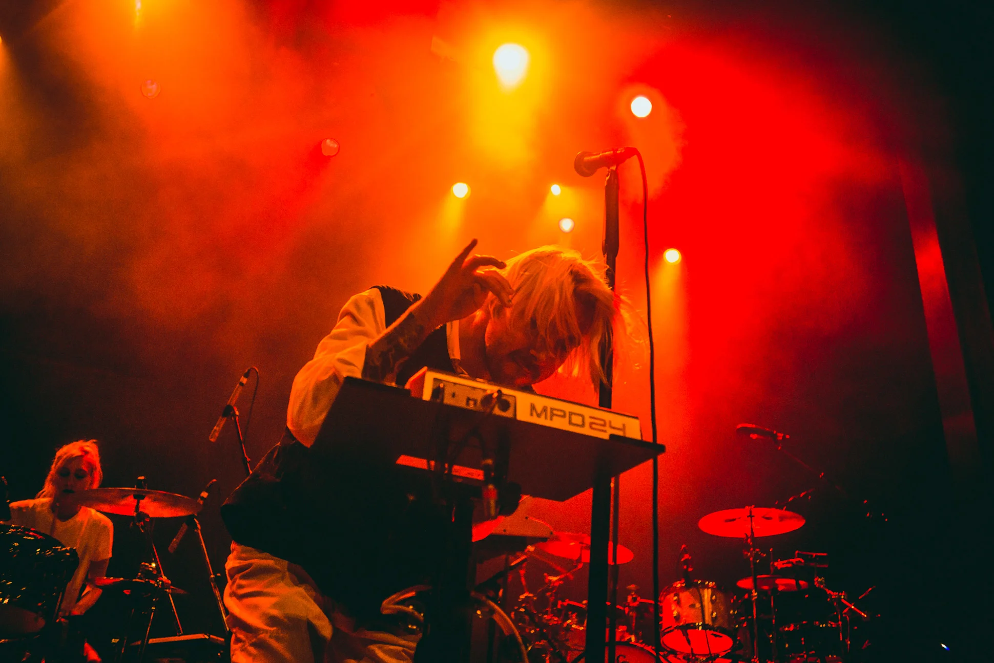 BadSounds-Vogue-04-02-19-Vancouver_ALICE HADDEN-08.jpg