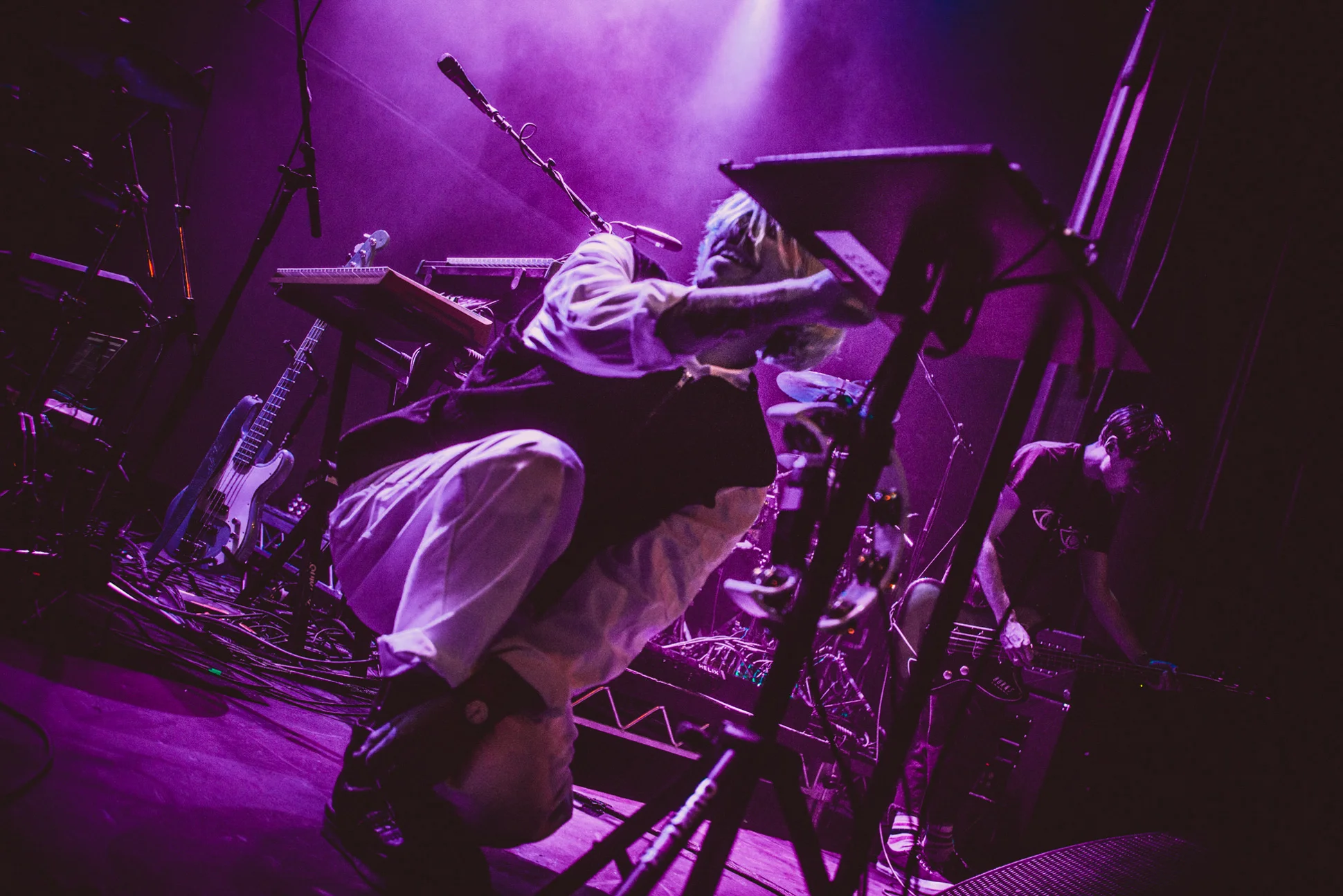 BadSounds-Vogue-04-02-19-Vancouver_ALICE HADDEN-13.jpg