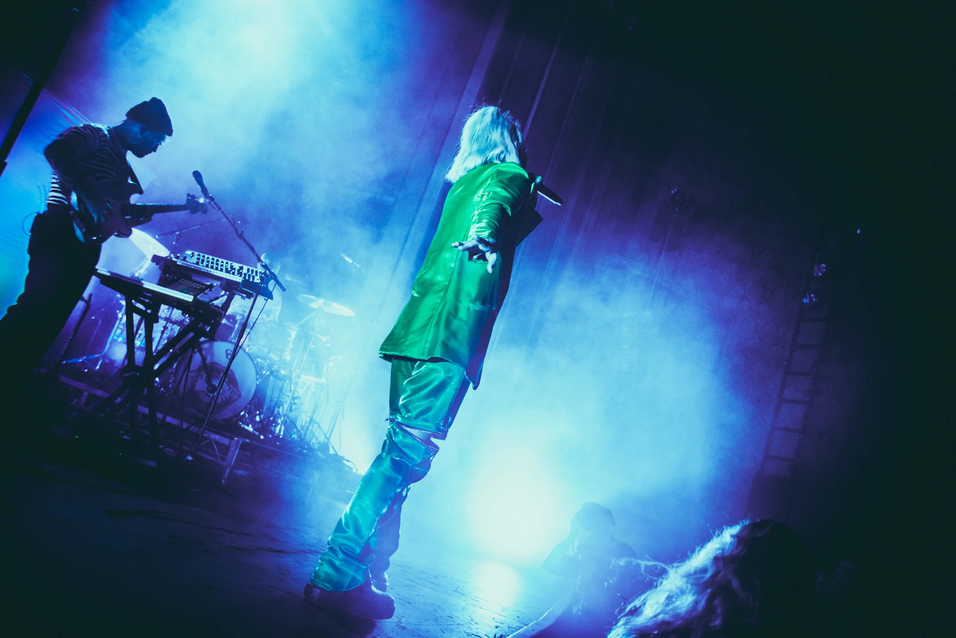 Broods-Vogue-04-02-19-Vancouver_ALICE HADDEN-09.jpg