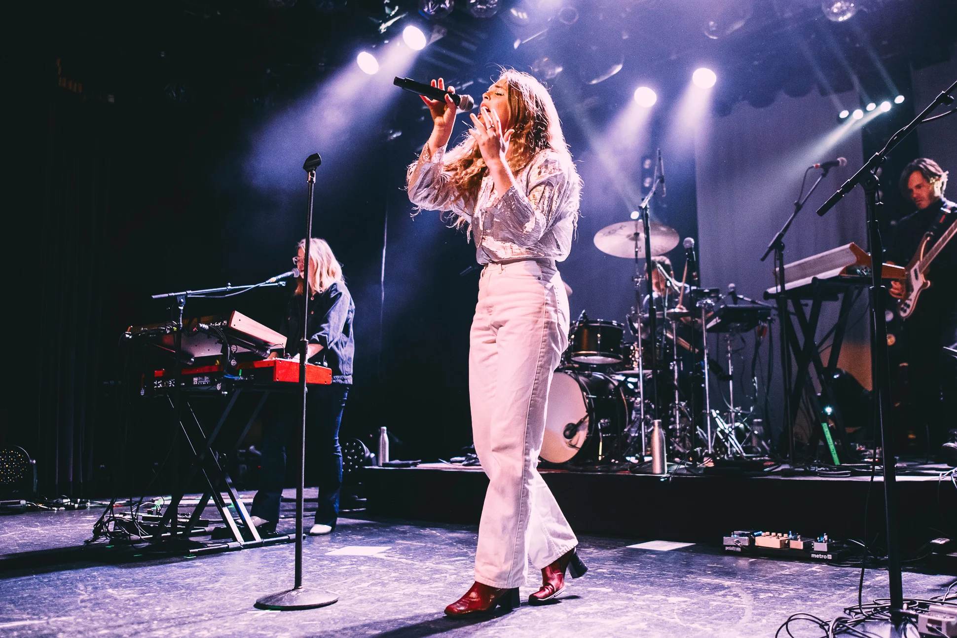 MaggieRogers-Commodore-17-04-2019-Vancouver-10.jpg