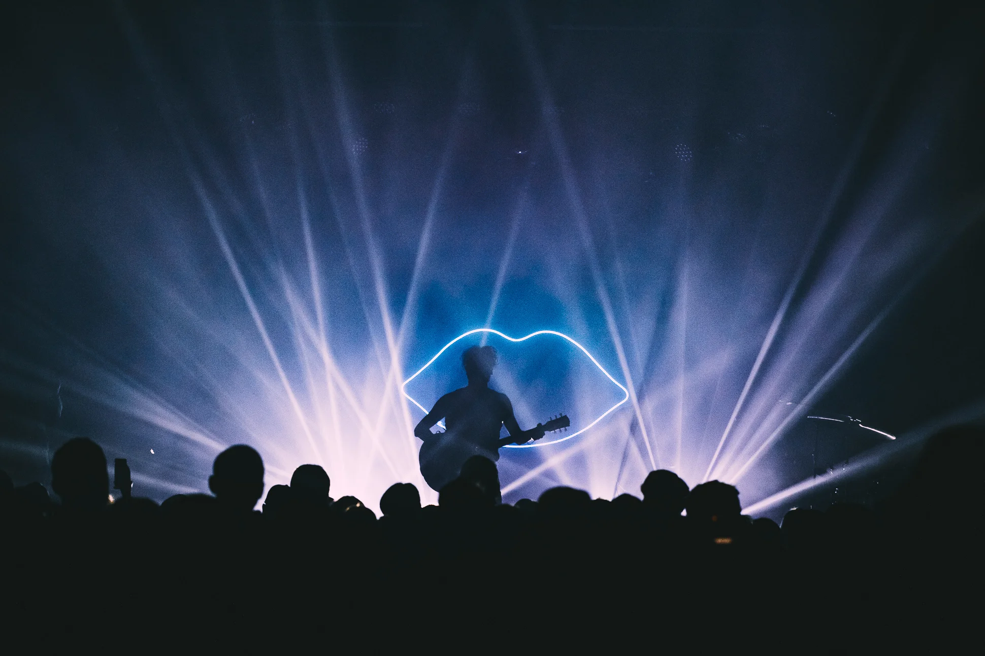 lovelytheband-Commodore-19-04-2019-Vancouver-4387.jpg