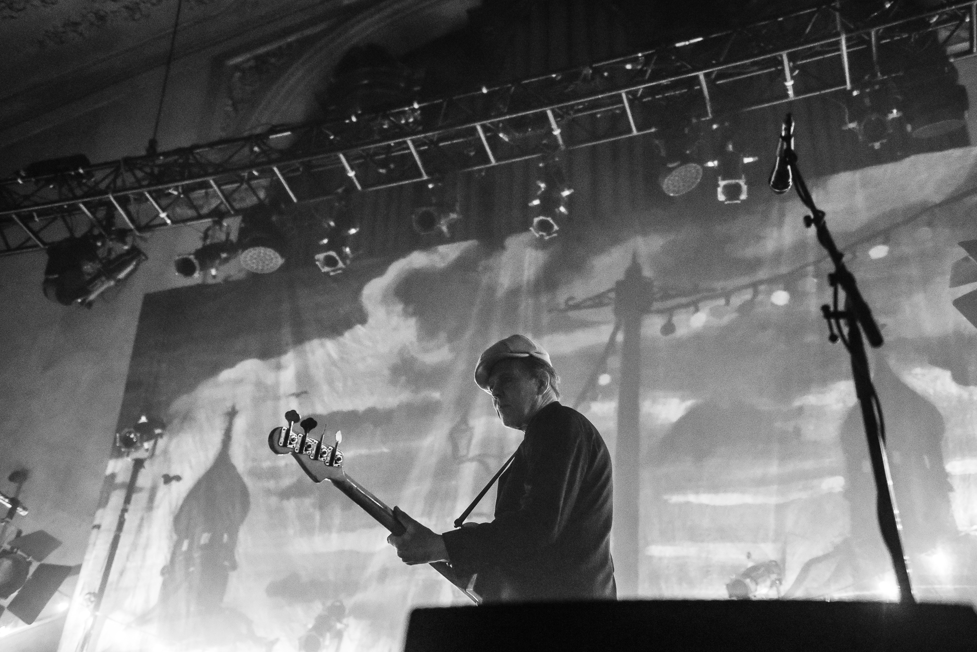 The Good The Bad and The Queen - Albert Hall - Manchester - 16-04-19-3.jpg