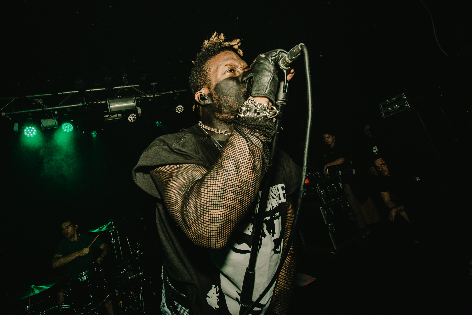 Ho99o9 - The Garage - 29-04-19-8.jpg