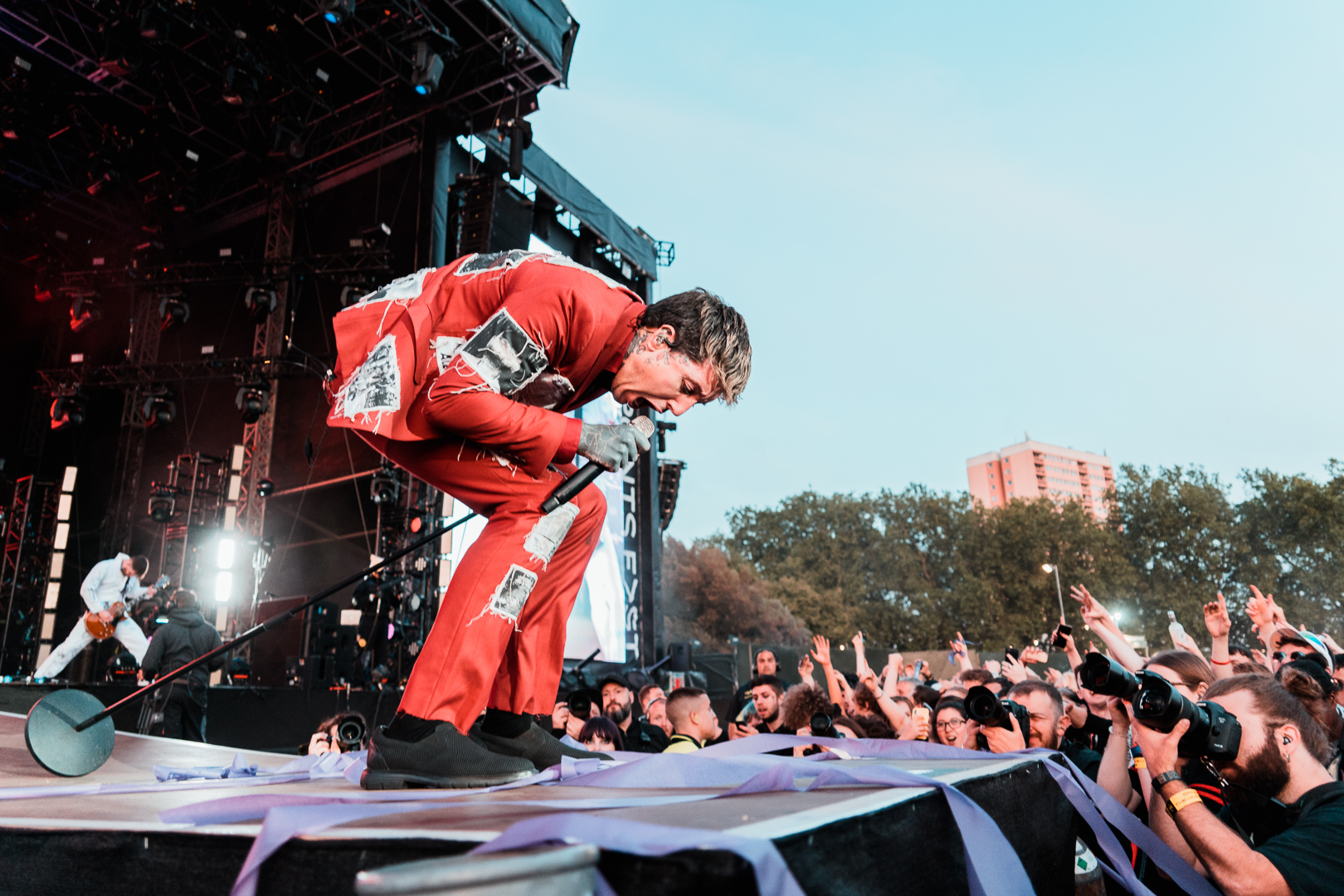 Bring Me The Horizon - APE - 31-05-19-13.jpg