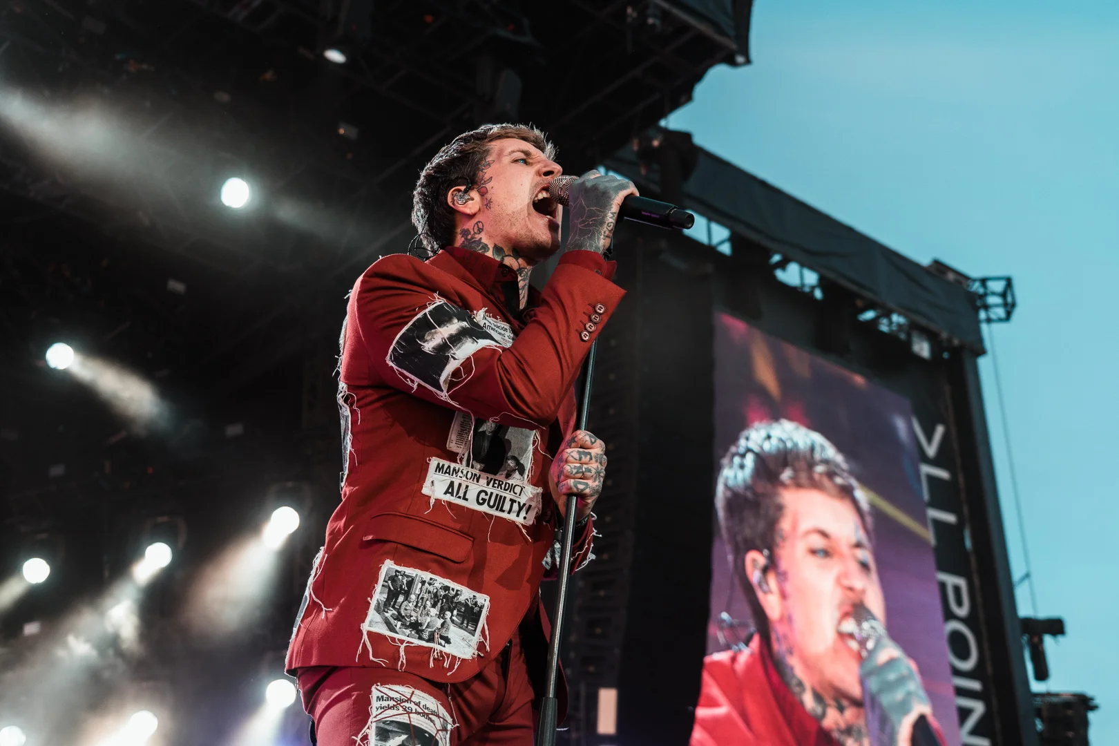 Bring Me The Horizon - APE - 31-05-19-27.jpg