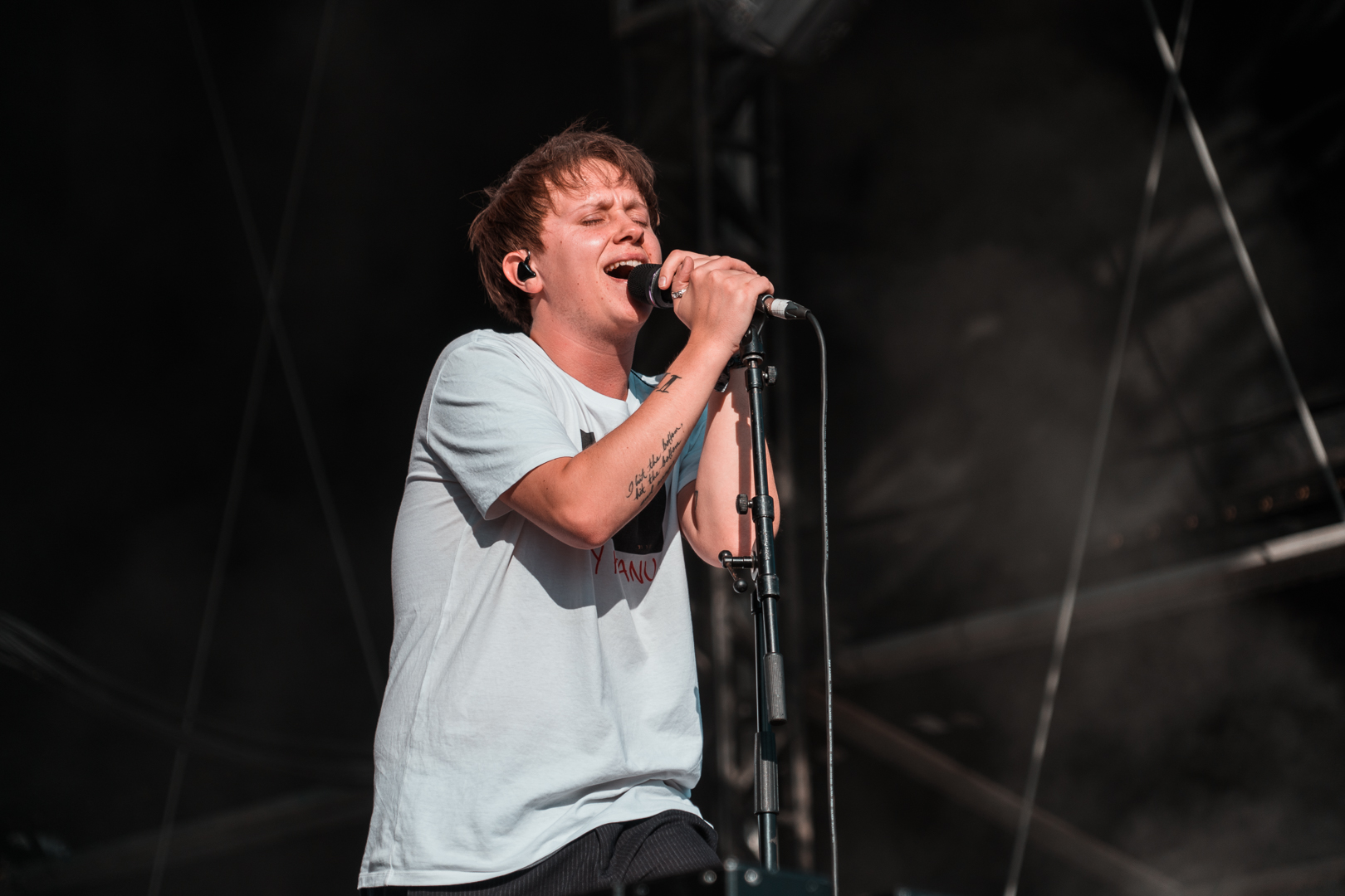 Nothing But Thieves - APE - 31-05-19-9.jpg