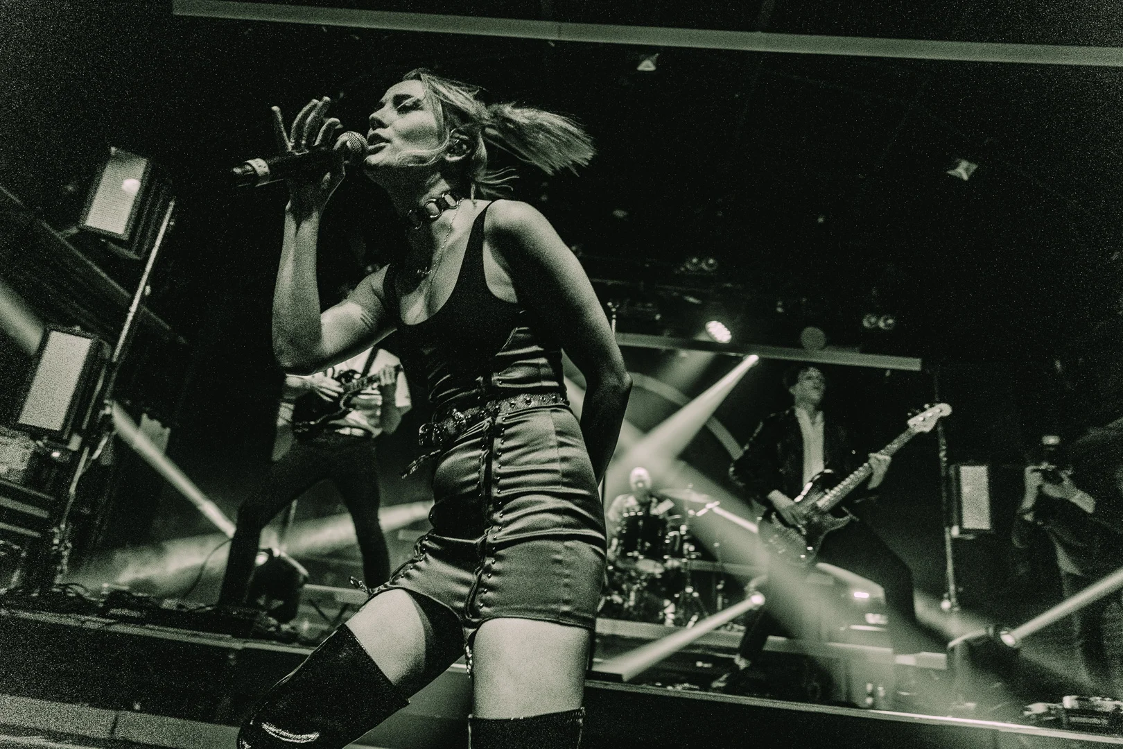 Yonaka - Heaven - 30-05-19-10.jpg