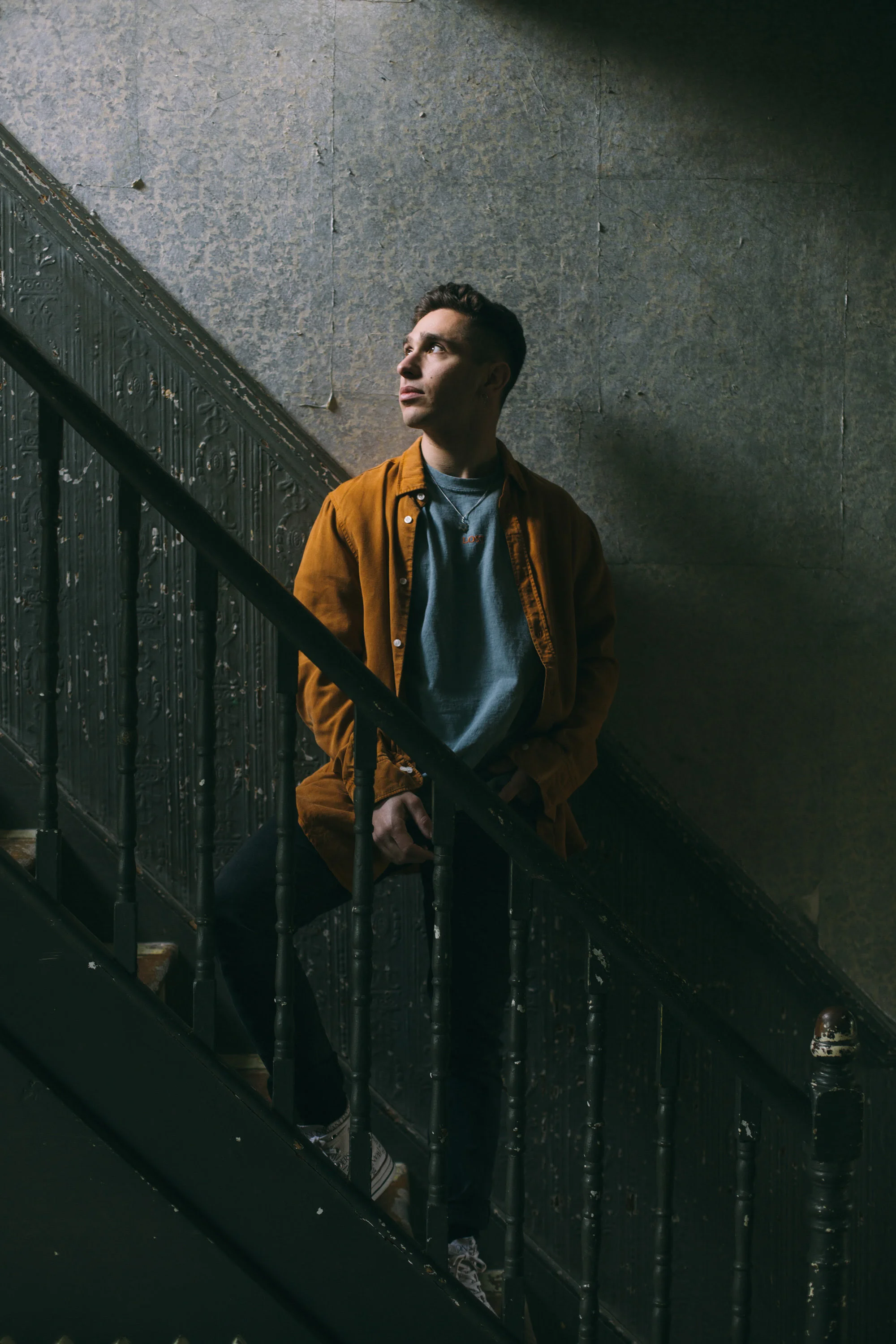Video Premiere: EC Gold - 'Heartless'