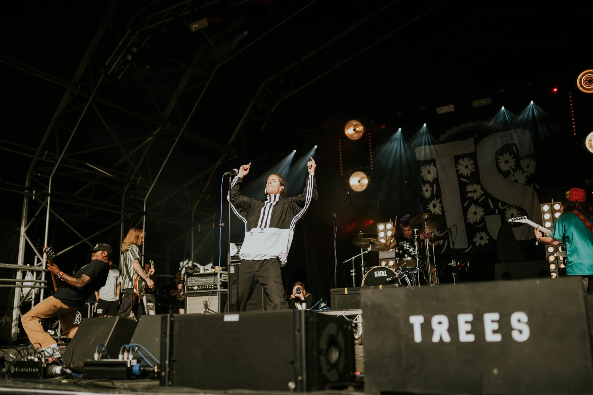 Turnstile - 2000 Trees-4.jpg