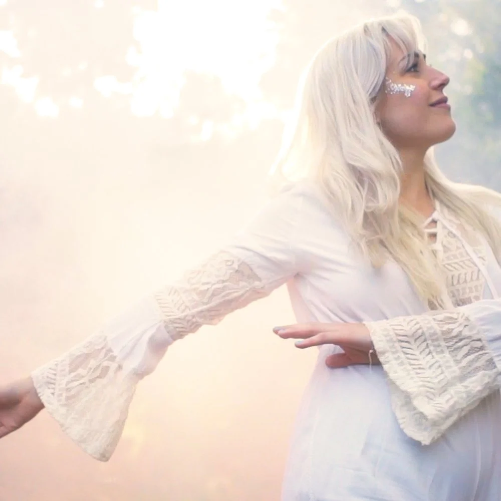 The Artist Explains: Bernelie - 'Yin'