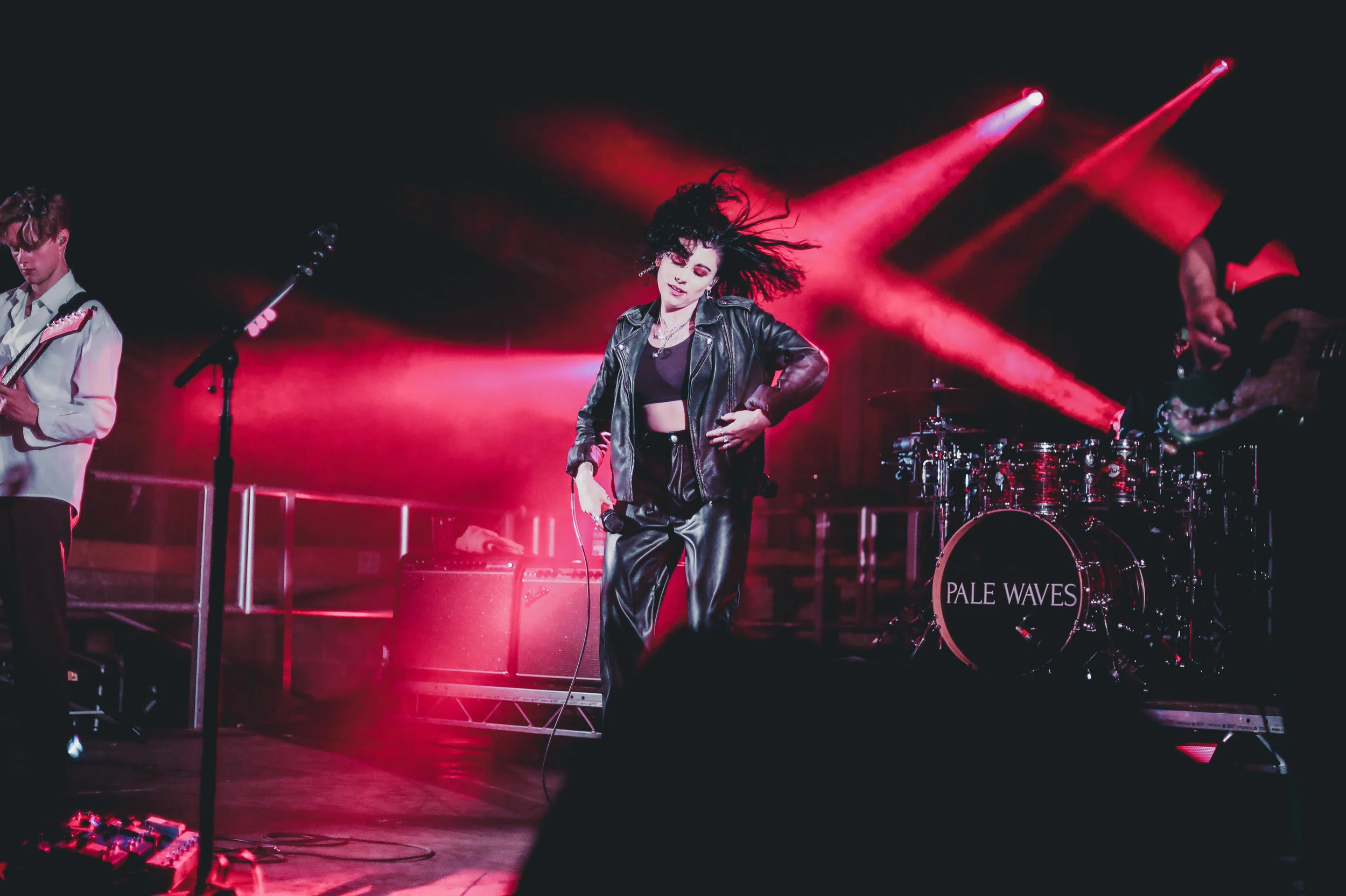 U Pale Waves 19.jpg