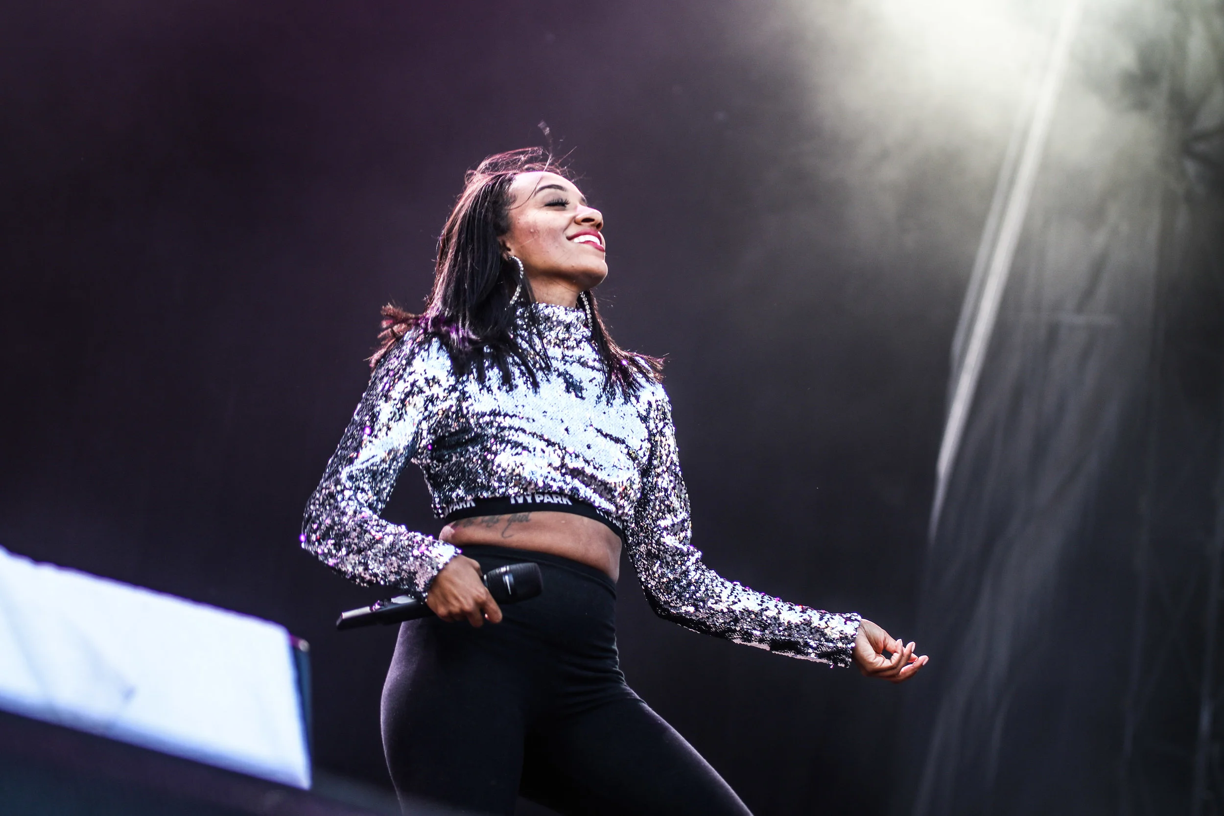 Sister Sledge - Hardwick Live - 18-19-08.19-6.jpg