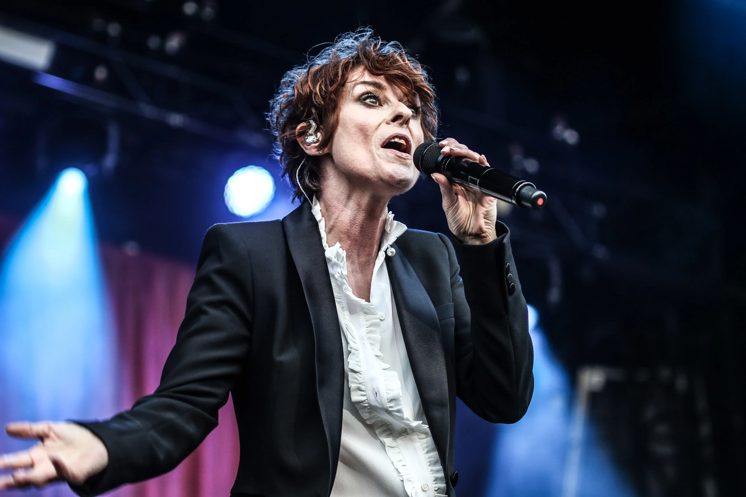 Lisa Stansfield - Hardwick Live - 18-19-08.19-1.jpg