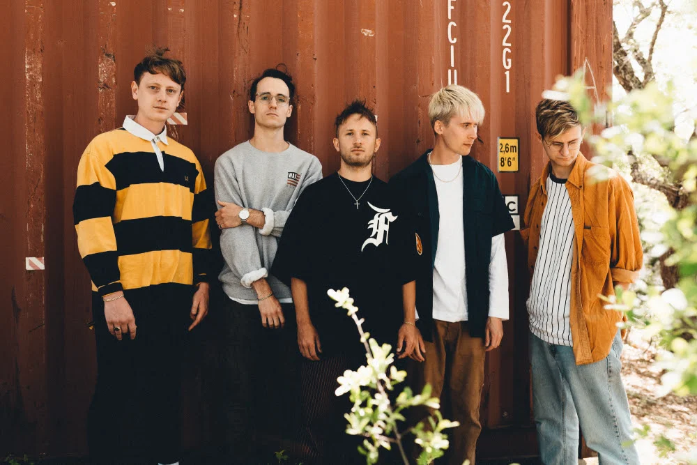 ROAM - ‘Turn’