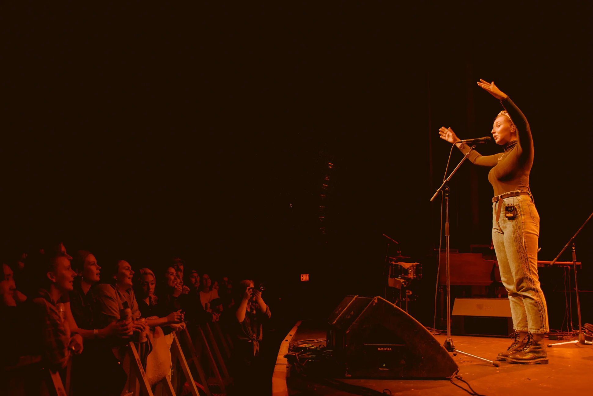 Loony-Vancouver-09-23-19-VogueTheatre_ALICE HADDEN_DSC_8725.jpg