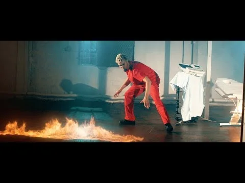 The Artist Explains: Saturated - 'Metal On My Feet'