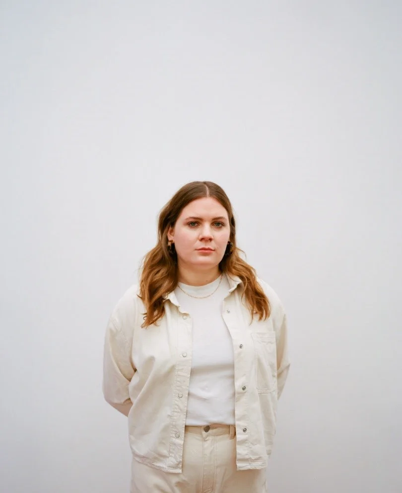 Brooke Bentham - 'All My Friends Are Drunk'