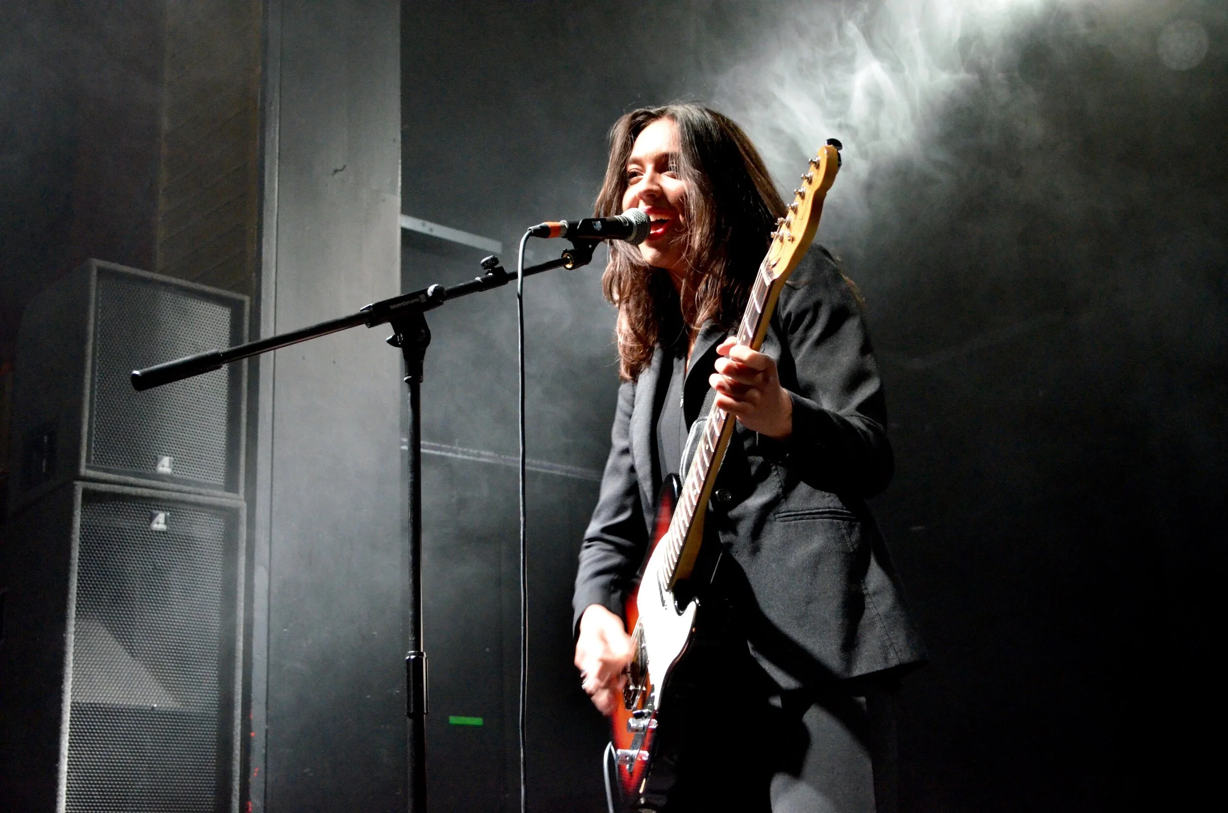 the mysterines - sea girls - manc academy 2 - 17:10 - 8.jpg
