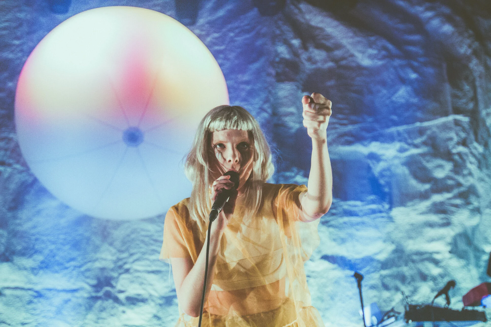 Aurora - Roundhouse - London 11.11.2019-75.jpg