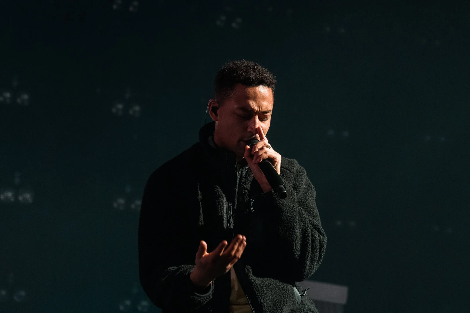 Loyle Carner - Alexandra Palace - 15-11-19-47.jpg