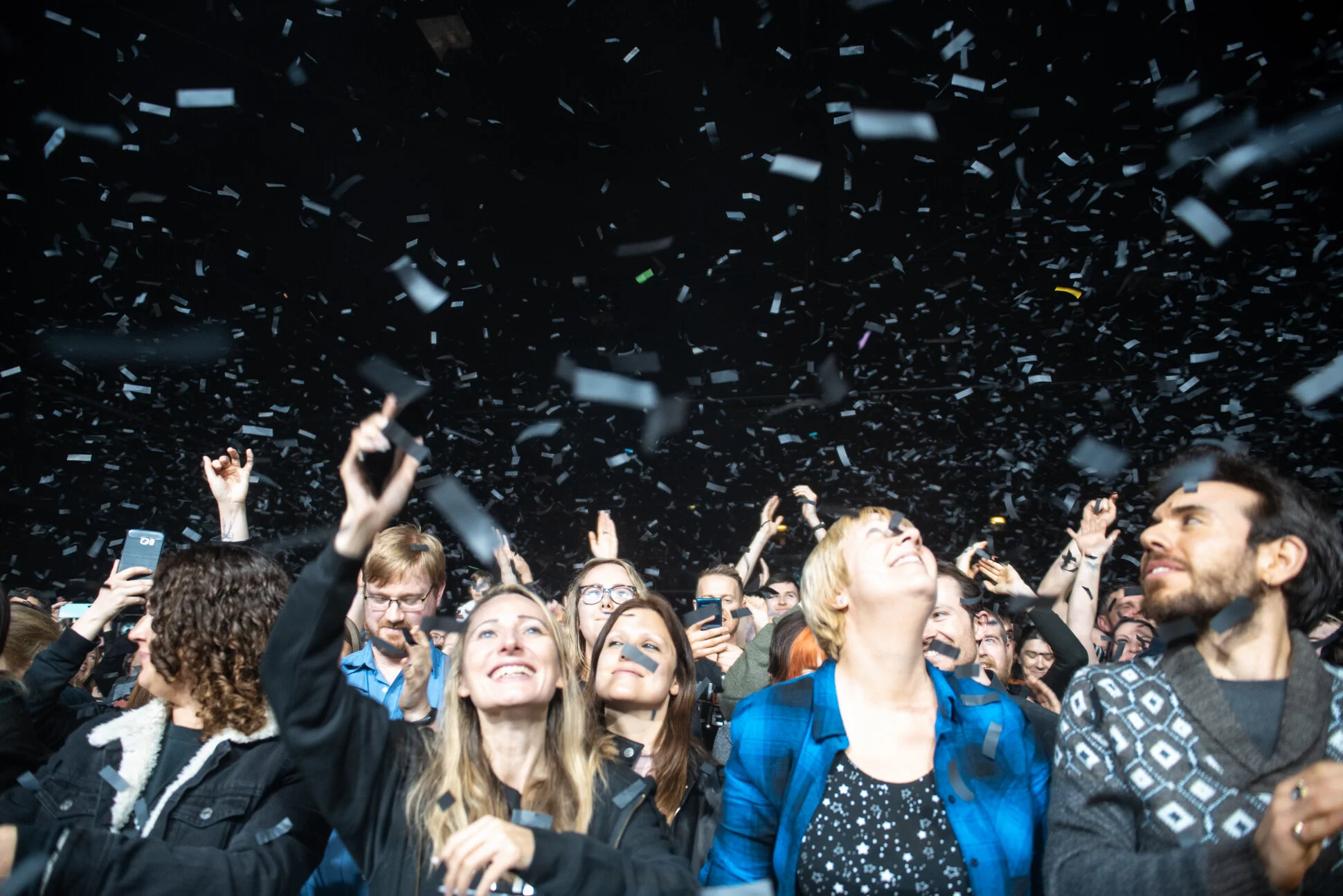 White Lies - Manchester Academy - 5-12-19_.jpg