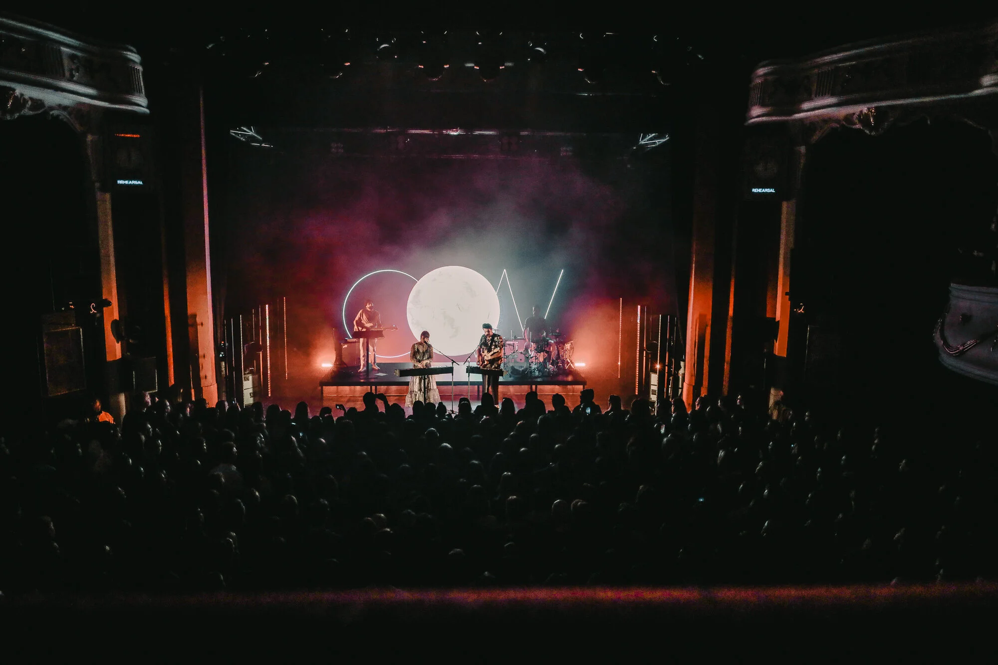 Live Review: Oh Wonder - O2 Empire Shepherd’s Bush, London 09/03/2020