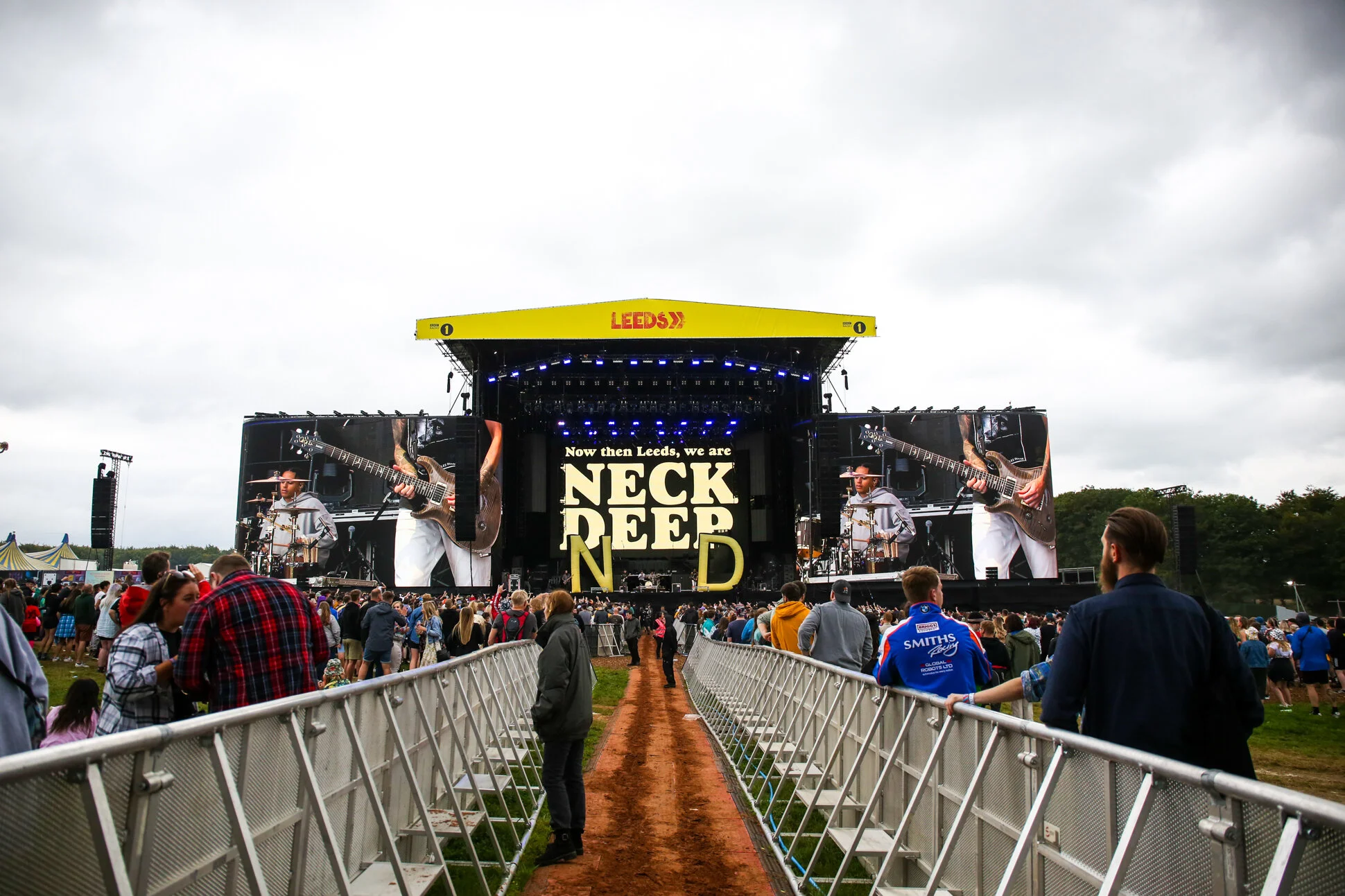 WTHB_LeedsFestivalDay1_-NeckDeep13.jpg