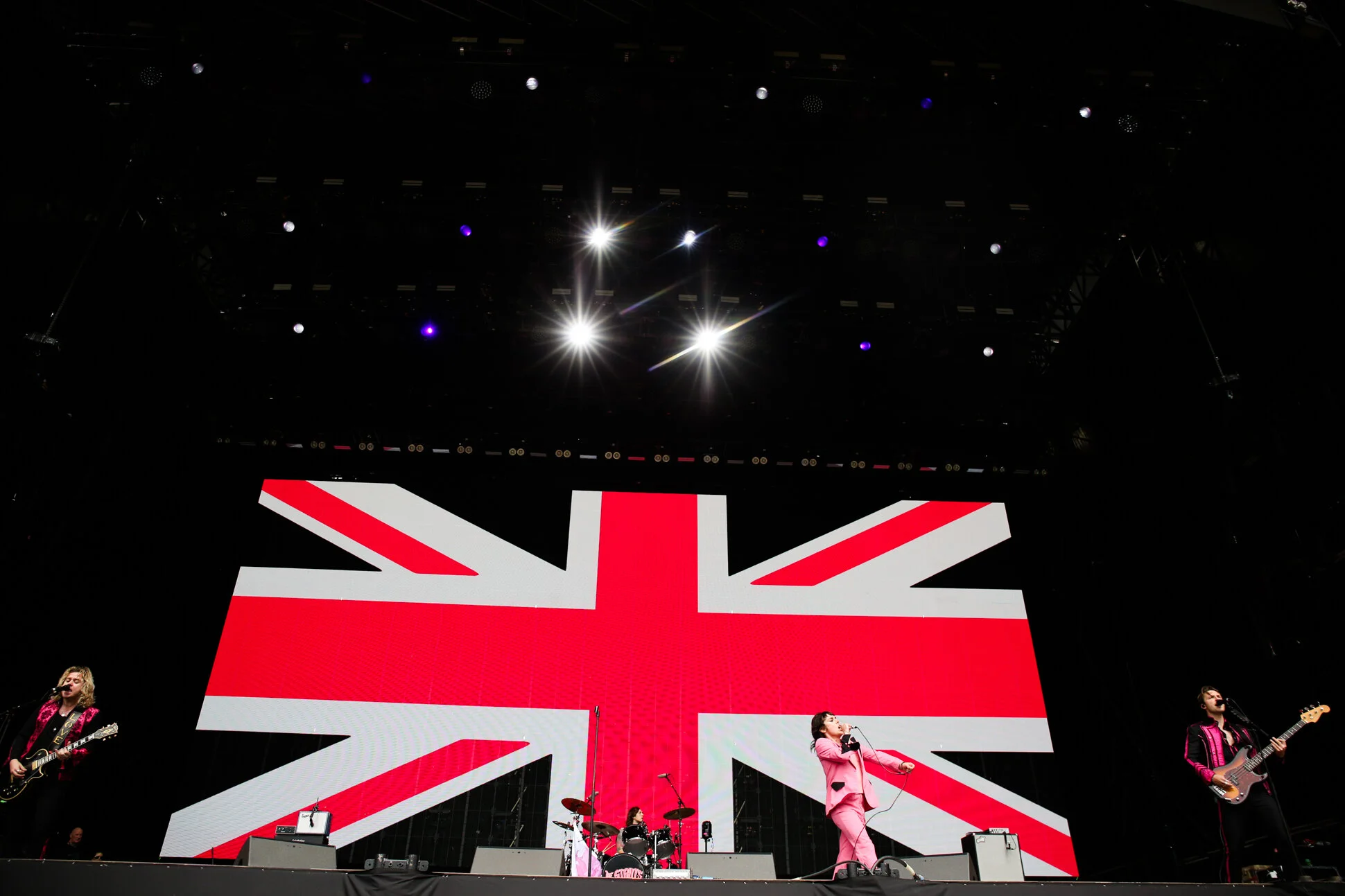 WTHB_LeedsFestivalDay1_TheStruts1.jpg