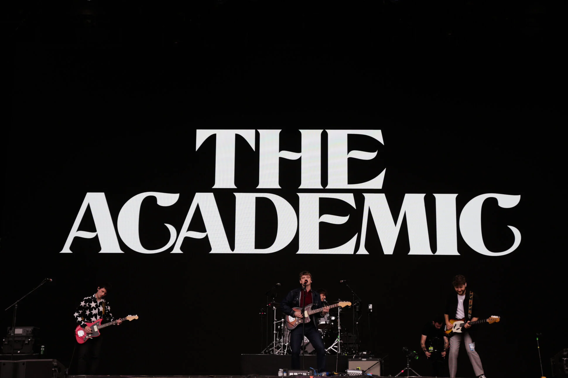 WTHB_LeedsFestivalDay2_TheAcademic-2.jpg