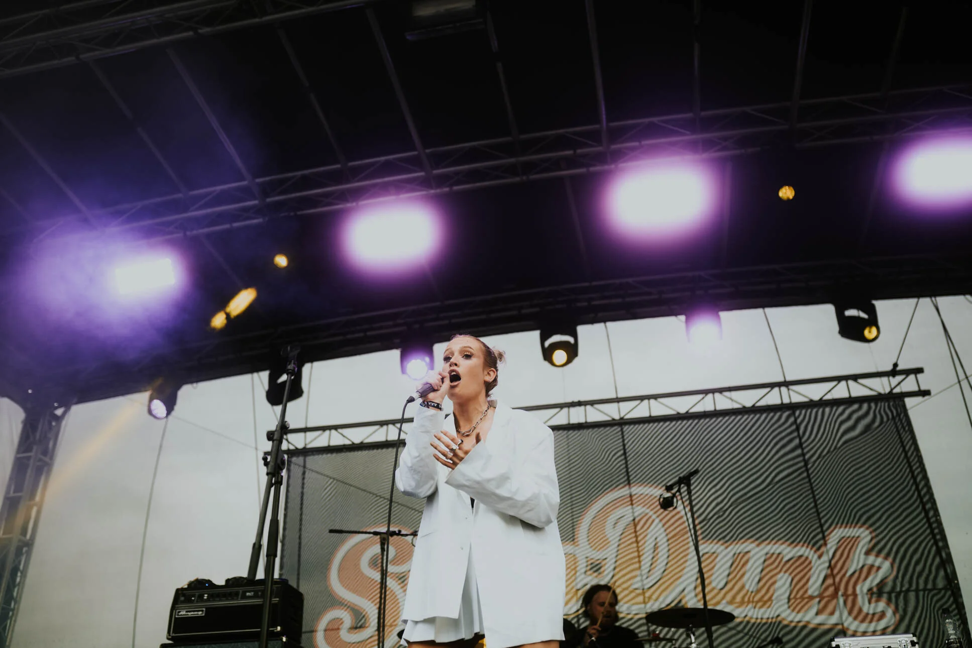 Lizzy Farrall - 05-09 - Slam Dunk North-7.jpg