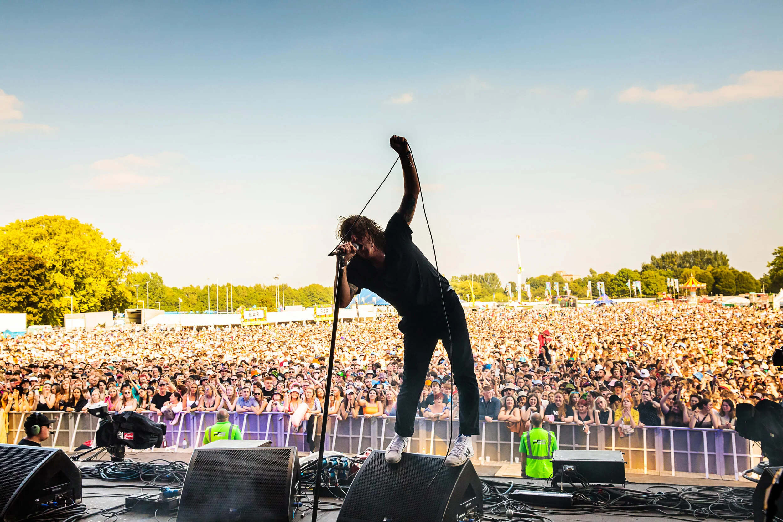 Neighbourhood cheap weekender 2021