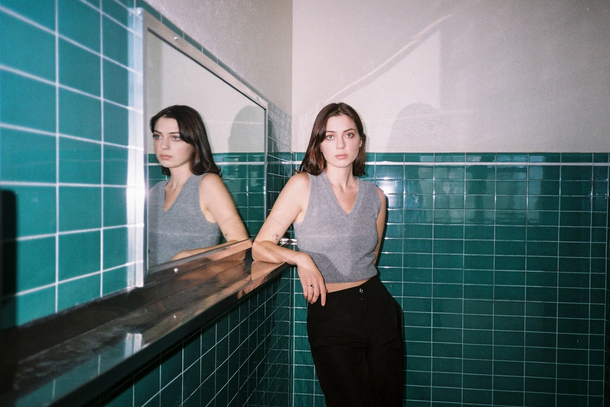 Lizzy McAlphine - 'doomsday'