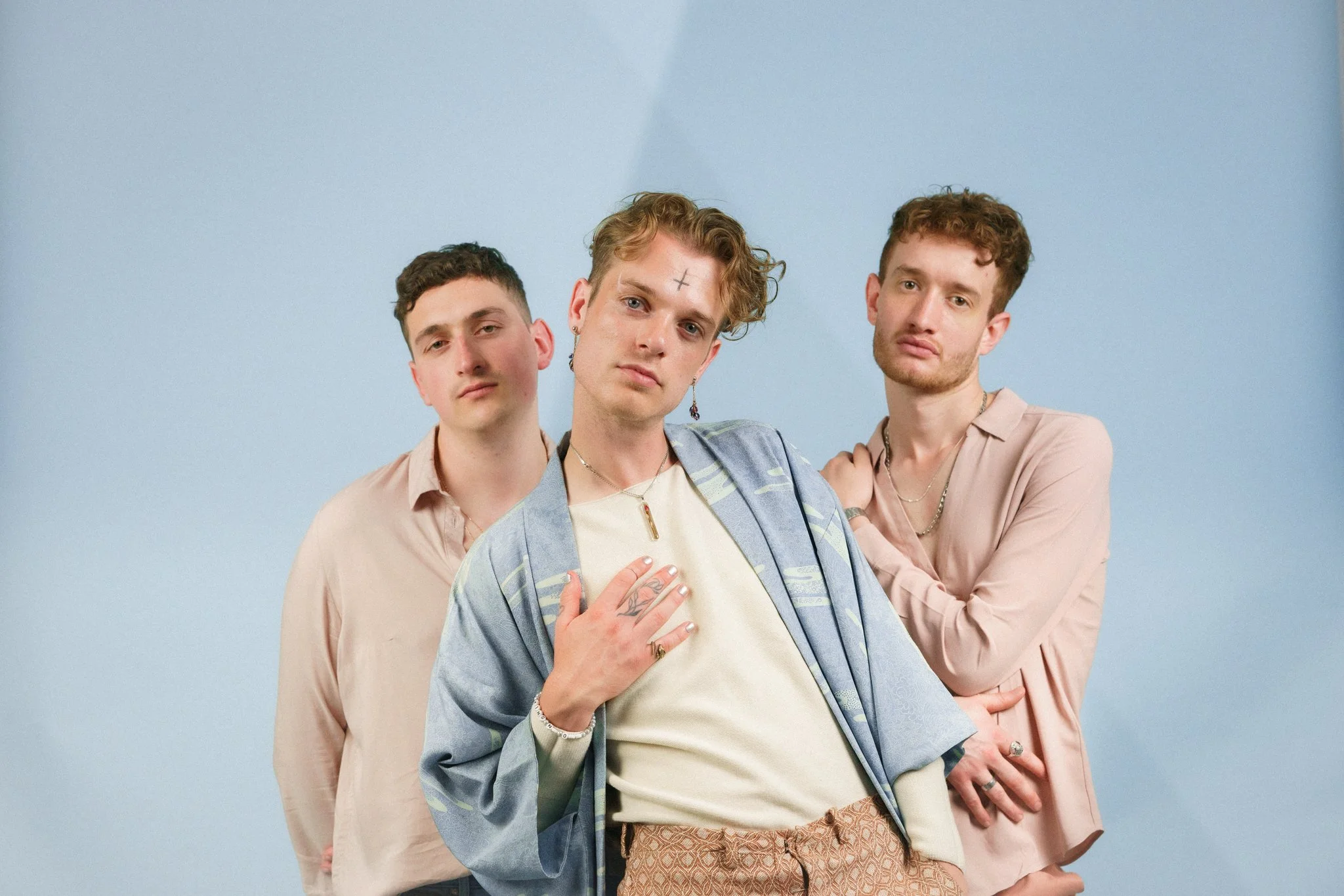 CloseUp // Track Of The Month #001 // King No-One - 'Oxygen'