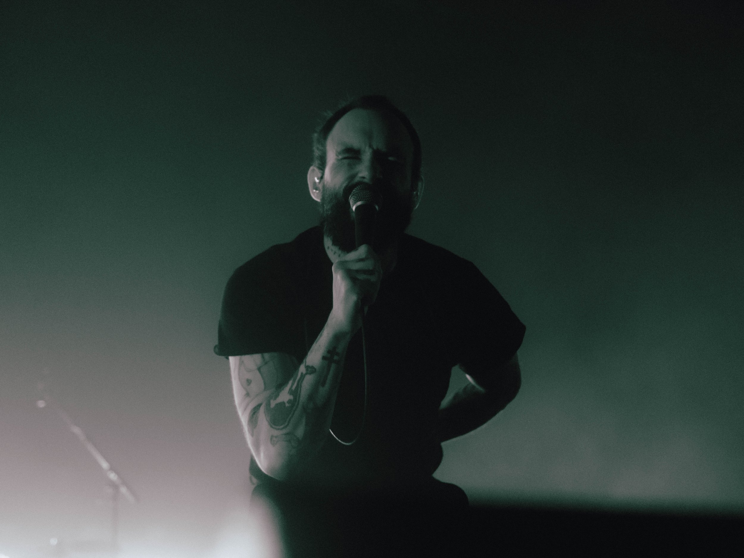 IDLES-01.jpg
