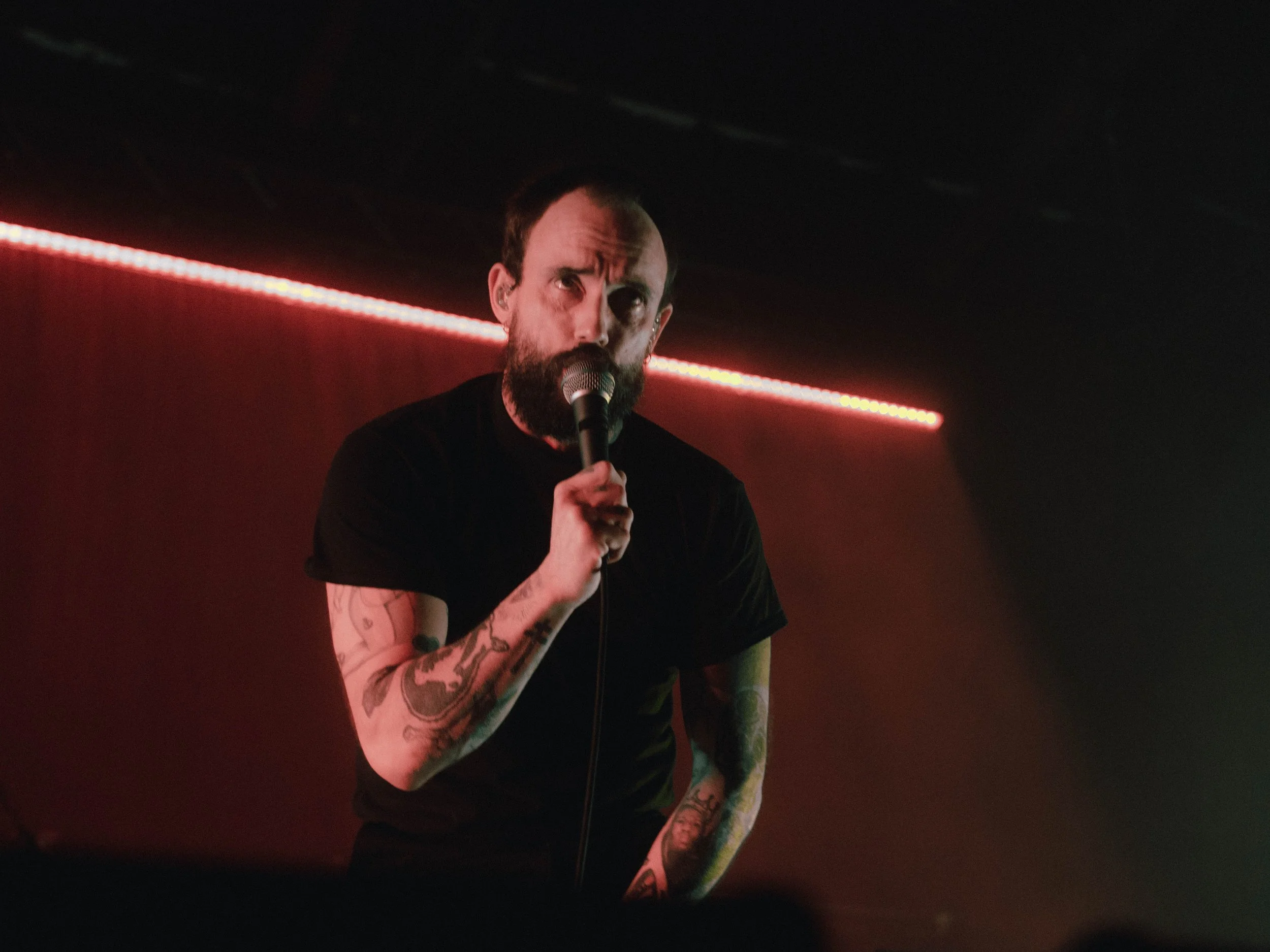 IDLES-03.jpg