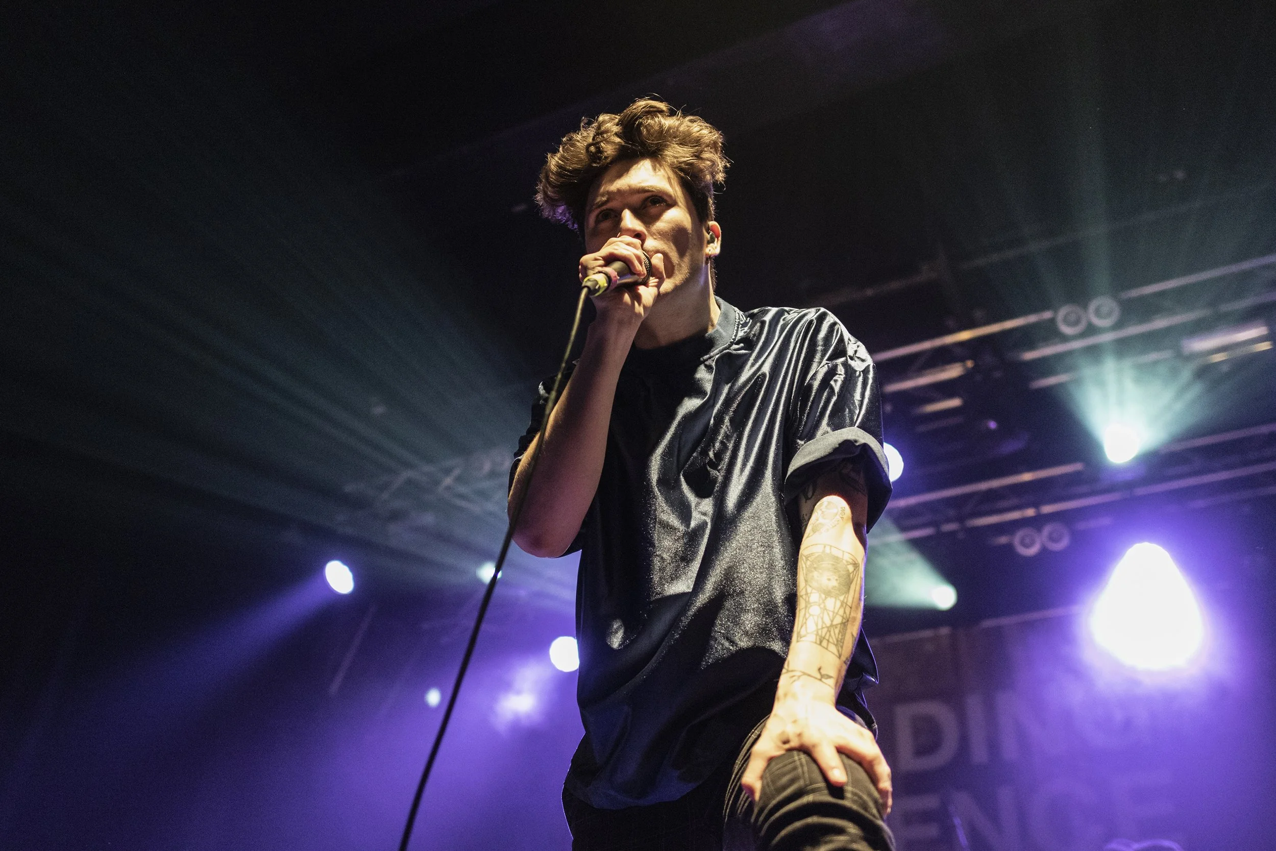 22.03.05.2.HoldingAbsence-SamStrutt011.jpg