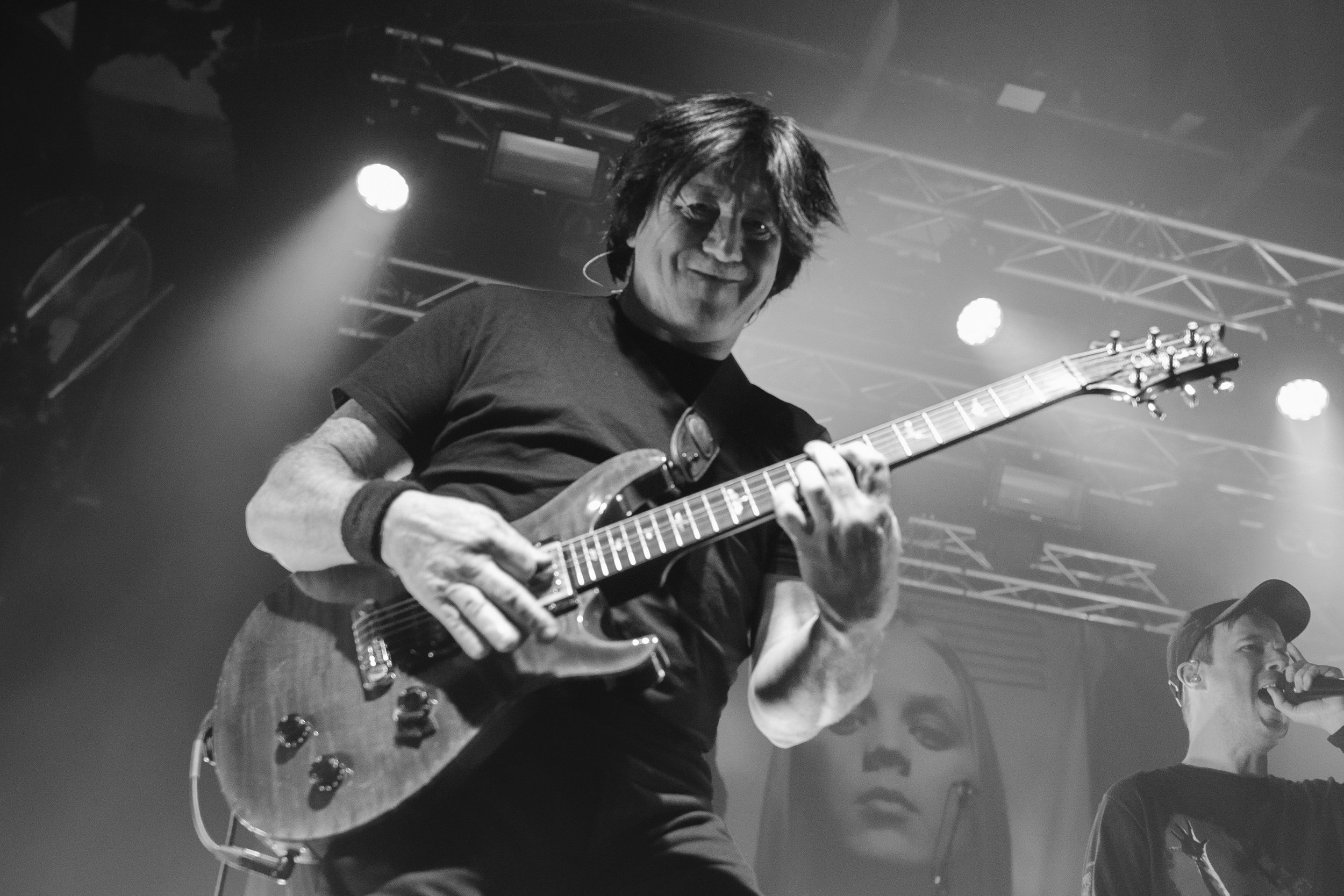 22.03.05.3.FuneralForAFriend-SamStrutt002.jpg