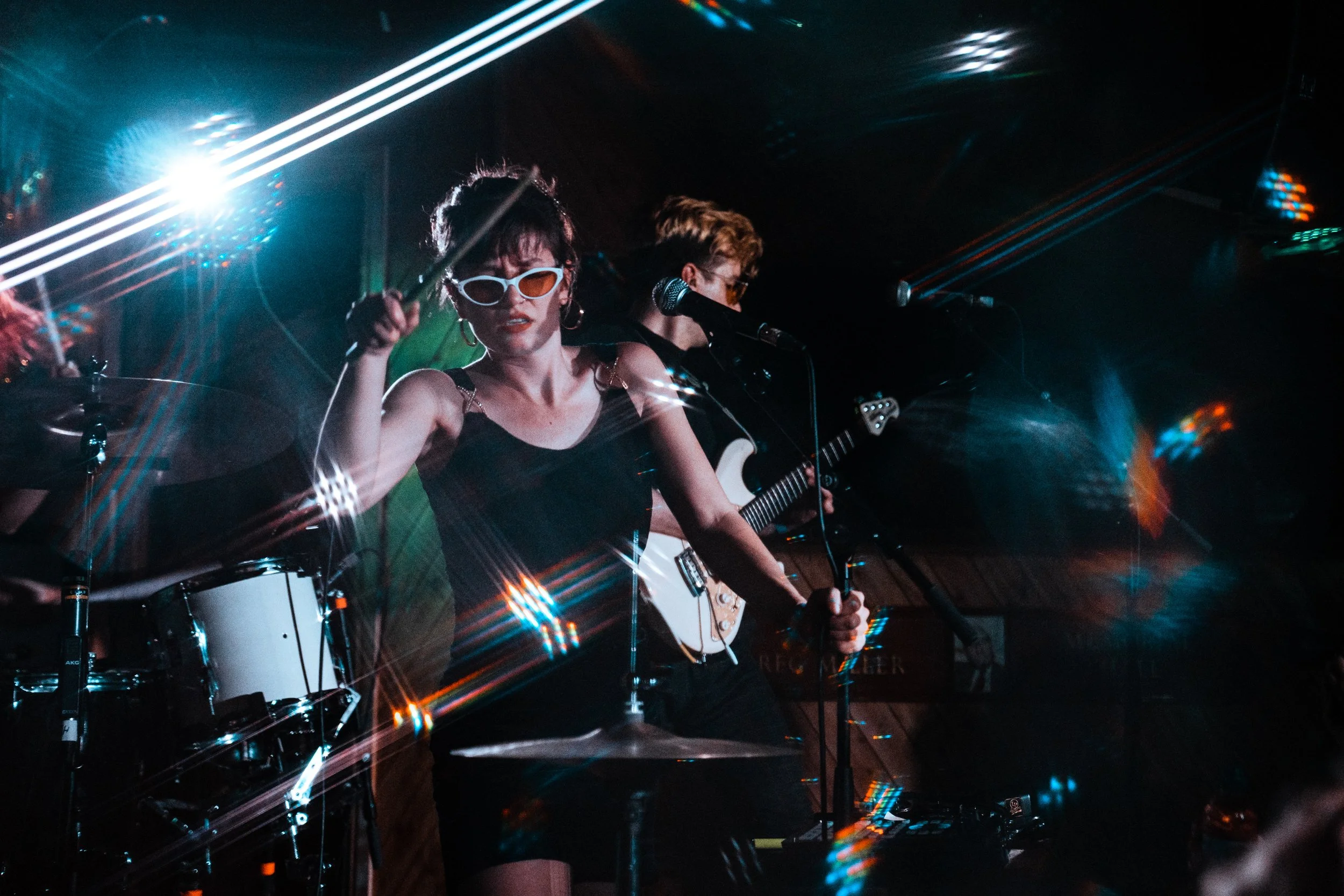 Moth Club Live Review: Bodega - Moth Club, London 29/03/2022 — When The Horn Blows