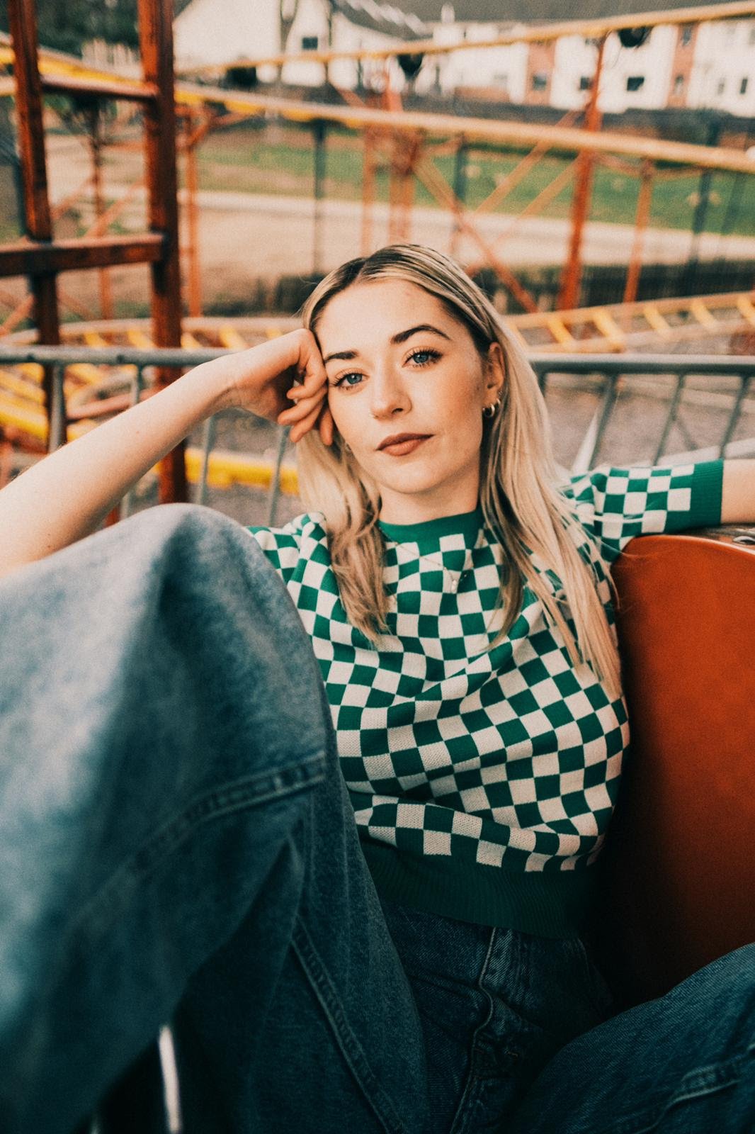 Introducing #216 - Lois 