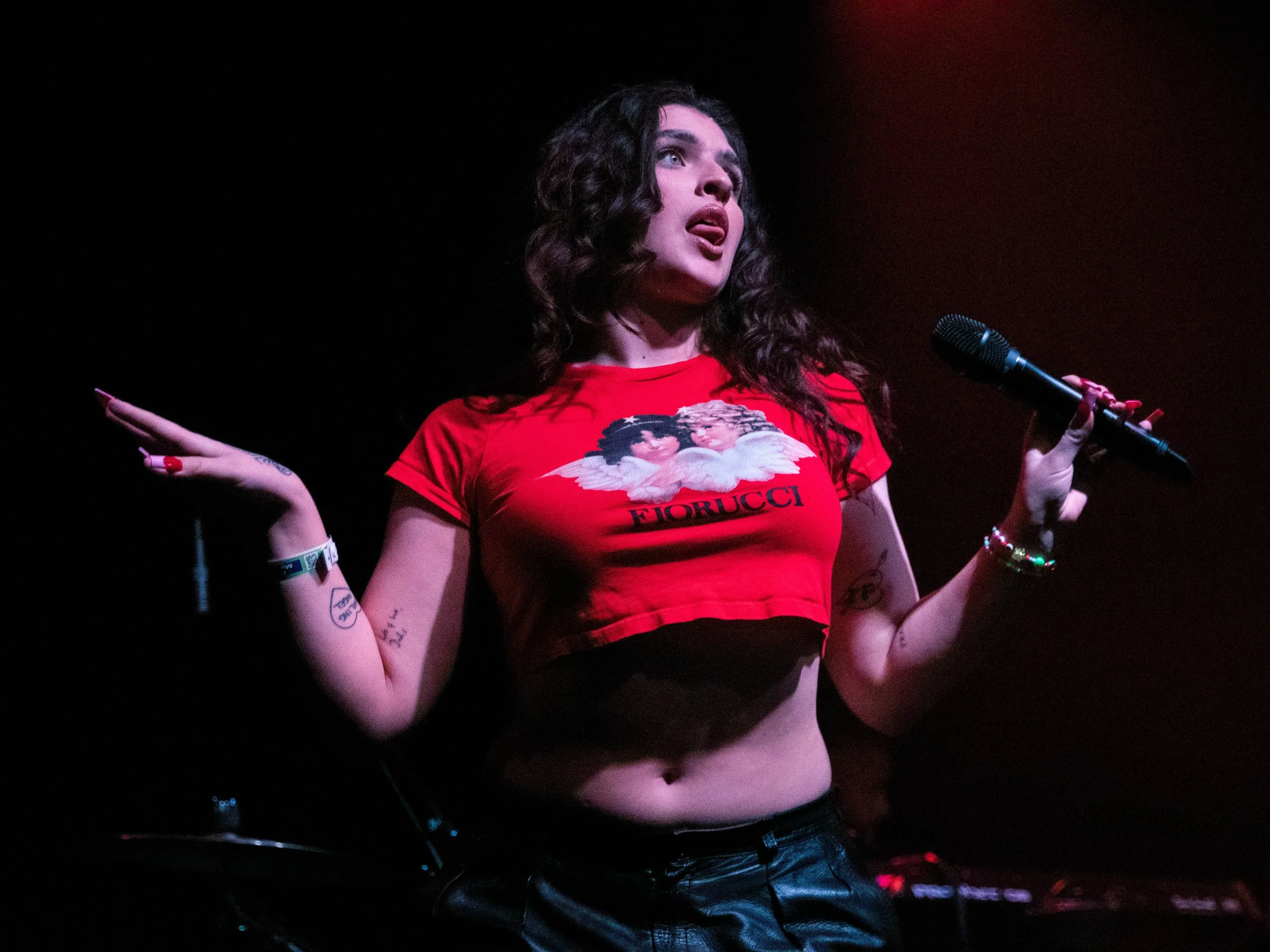 Mae Muller-2.jpg